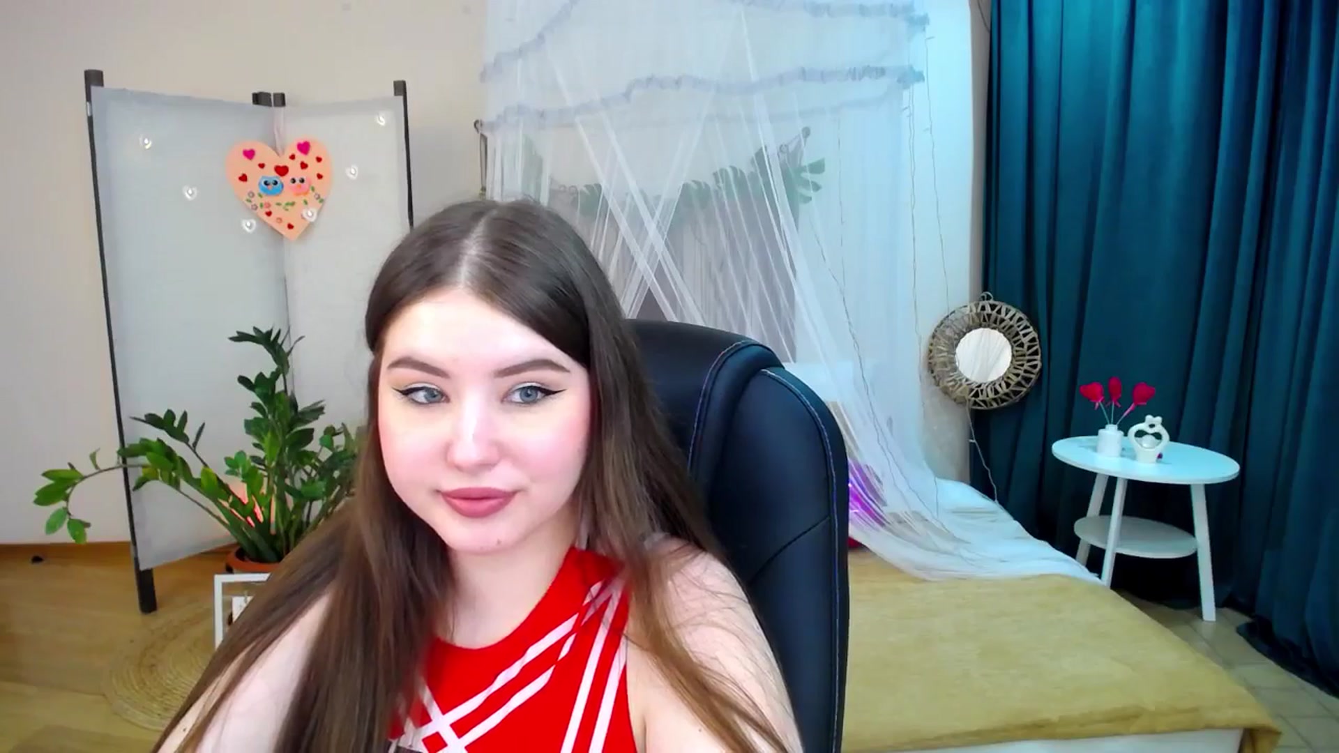 Gallery image thumbnail from AdmireMyEyes's myfreecams stream on, 02/19/2025, 24:21 image 3 of 20