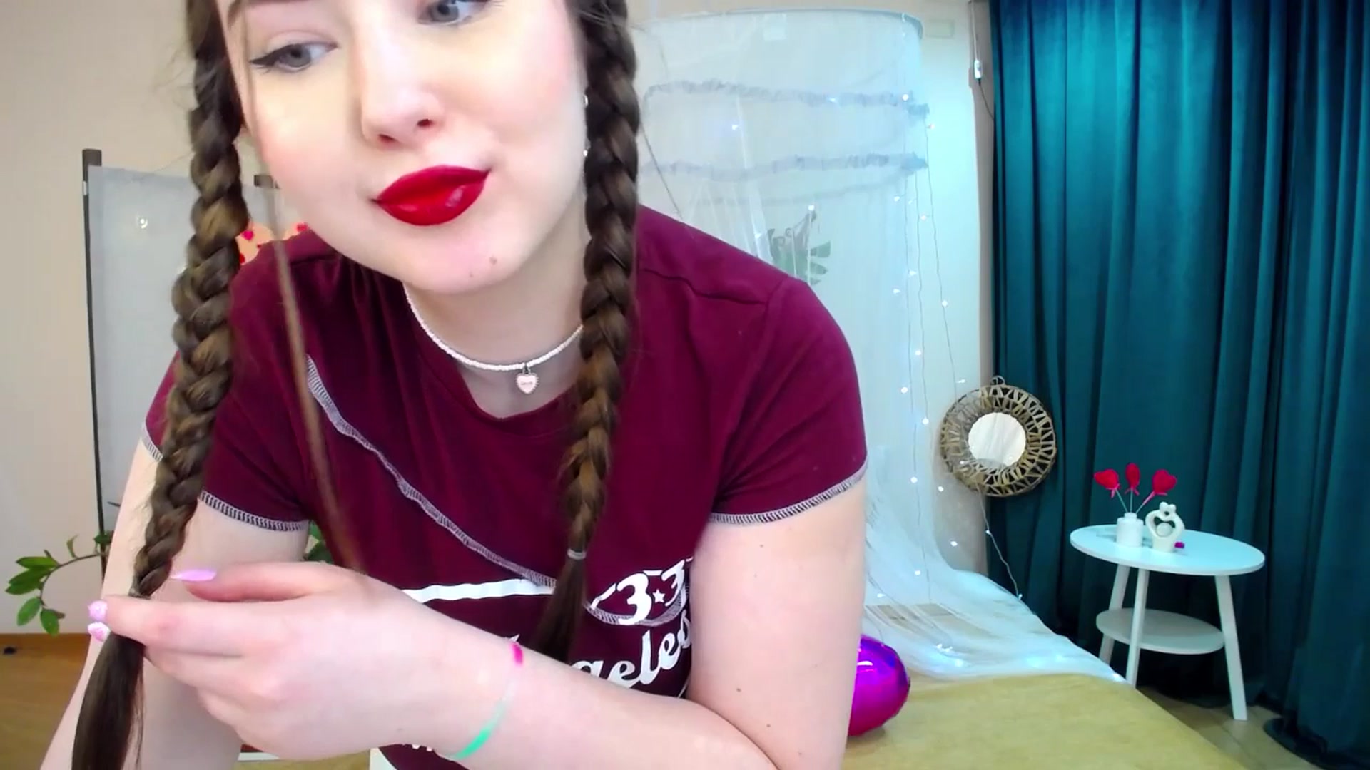 Gallery image thumbnail from AdmireMyEyes's myfreecams stream on, 02/19/2025, 19:42 image 9 of 20