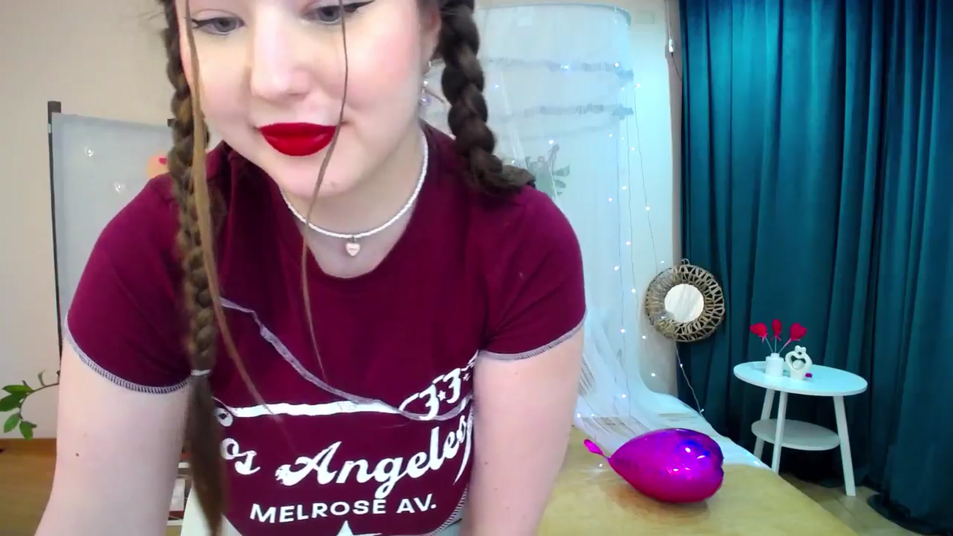 Gallery image thumbnail from AdmireMyEyes's myfreecams stream on, 02/19/2025, 23:15 image 16 of 20