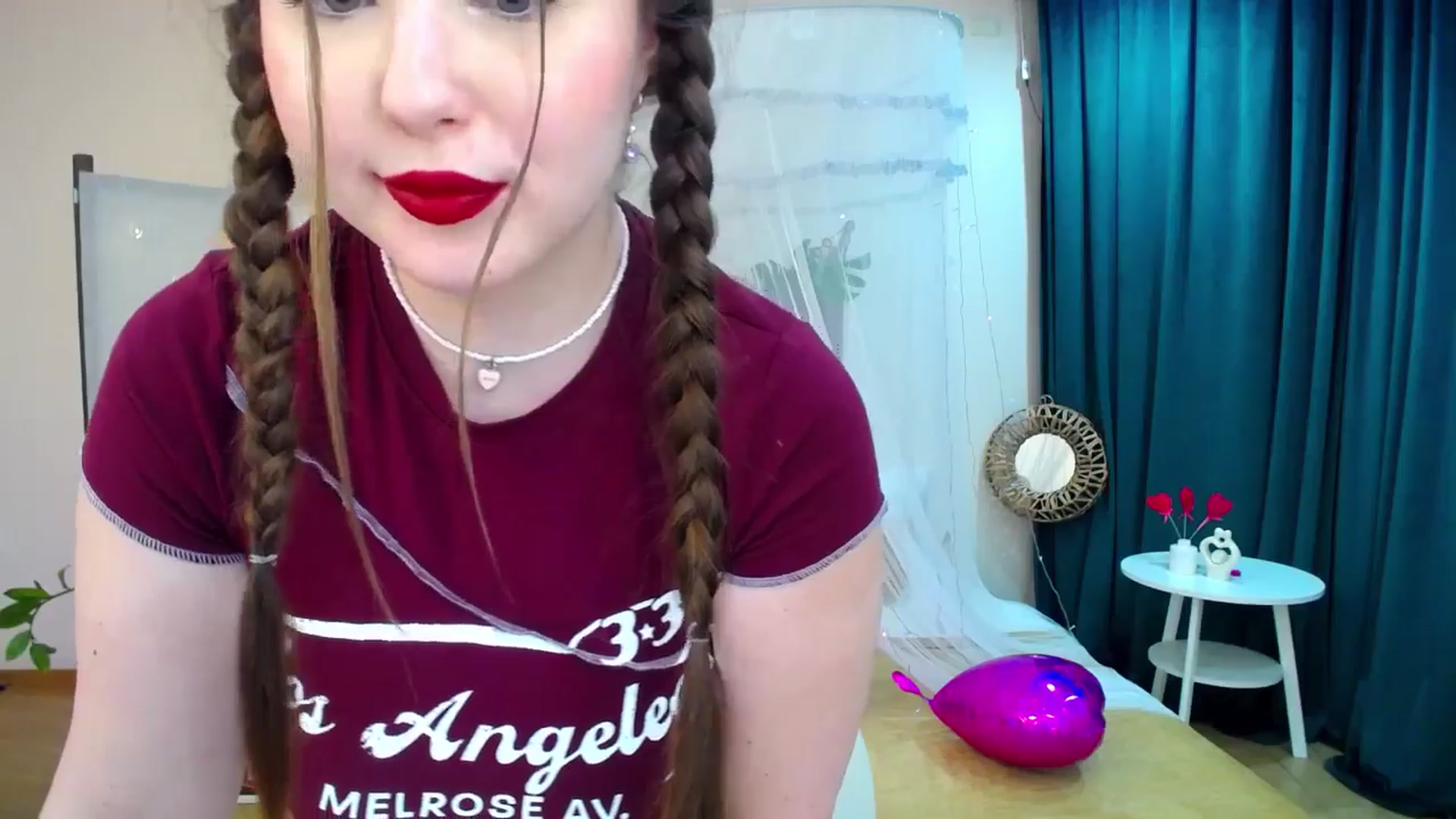Gallery image thumbnail from AdmireMyEyes's myfreecams stream on, 02/19/2025, 23:15 image 19 of 20