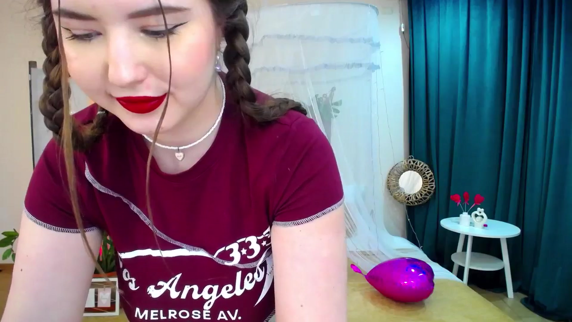 Gallery image thumbnail from AdmireMyEyes's myfreecams stream on, 02/19/2025, 23:15 image 15 of 20