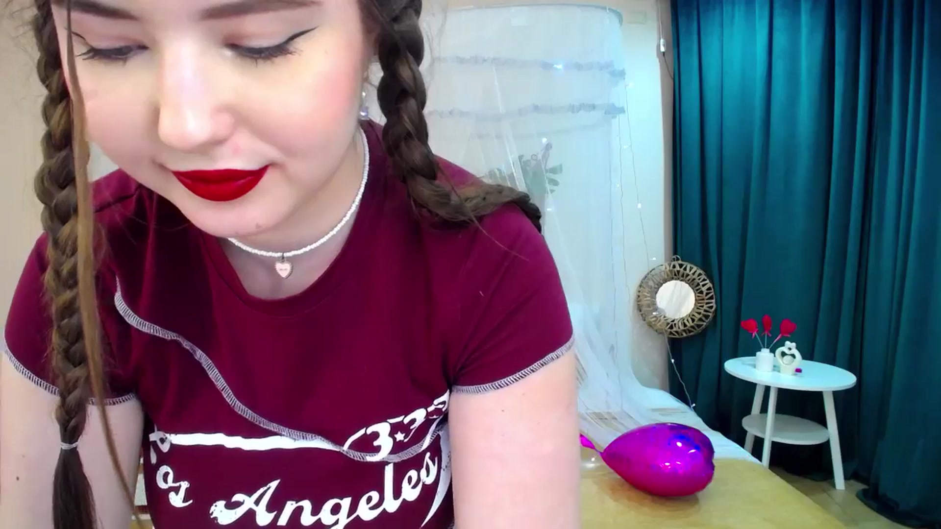 Gallery image thumbnail from AdmireMyEyes's myfreecams stream on, 02/19/2025, 23:15 image 18 of 20