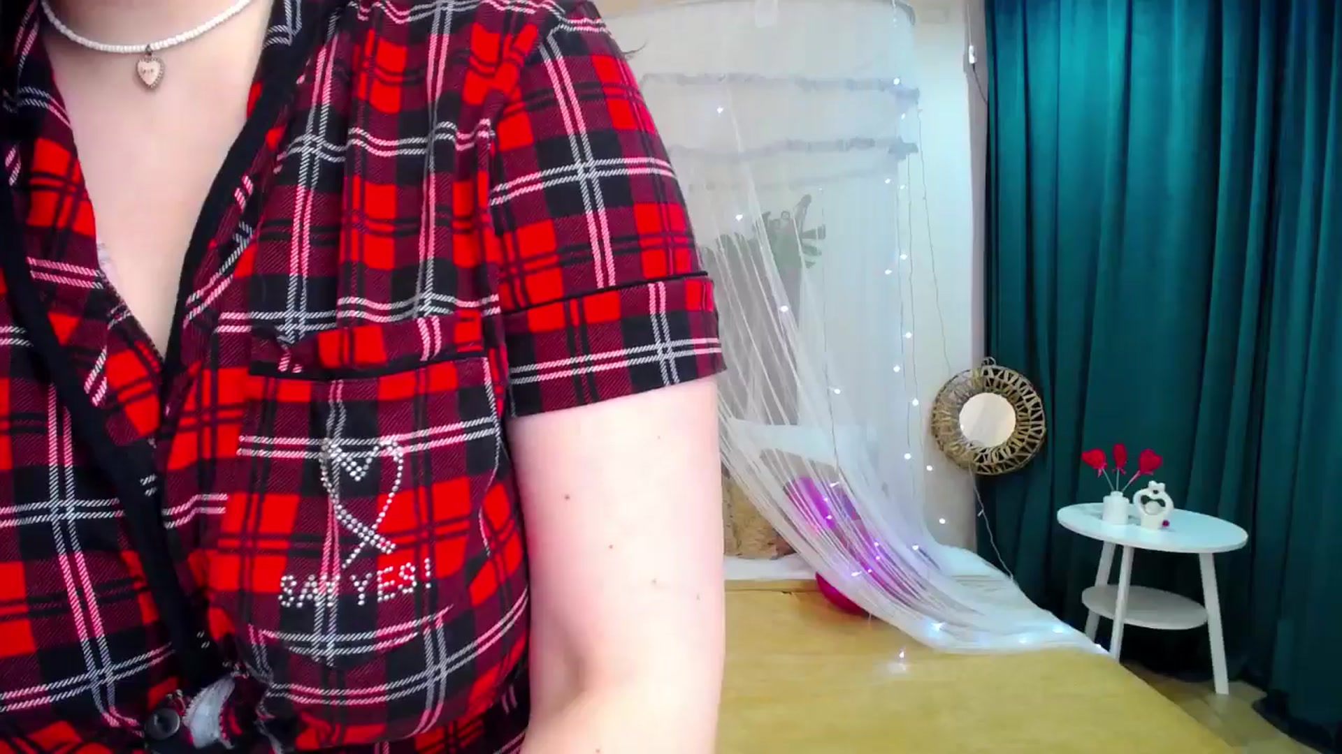 Gallery image thumbnail from AdmireMyEyes's myfreecams stream on, 02/22/2025, 09:48 image 10 of 20
