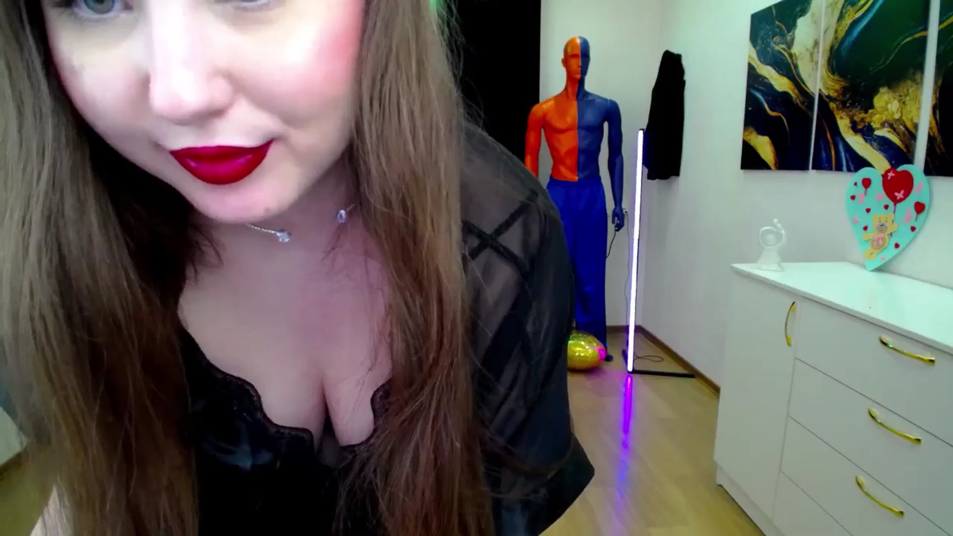 Gallery image thumbnail from AdmireMyEyes's myfreecams stream on, 02/23/2025, 06:43 image 6 of 20