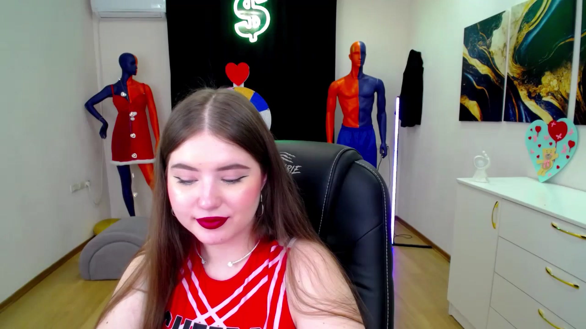 Gallery image thumbnail from AdmireMyEyes's myfreecams stream on, 02/23/2025, 08:20 image 14 of 20