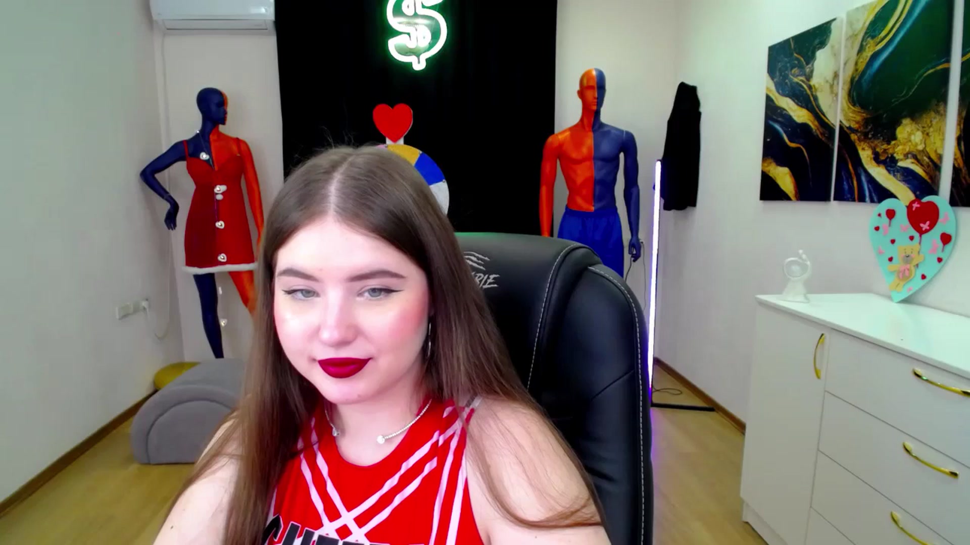 Gallery image thumbnail from AdmireMyEyes's myfreecams stream on, 02/23/2025, 08:20 image 10 of 20