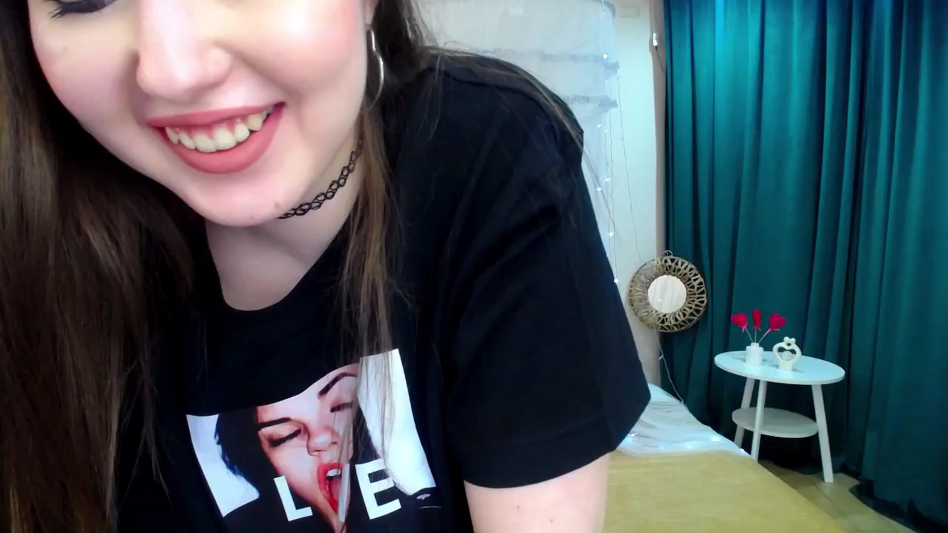 Gallery image thumbnail from AdmireMyEyes's myfreecams stream on, 02/24/2025, 16:28 image 18 of 20