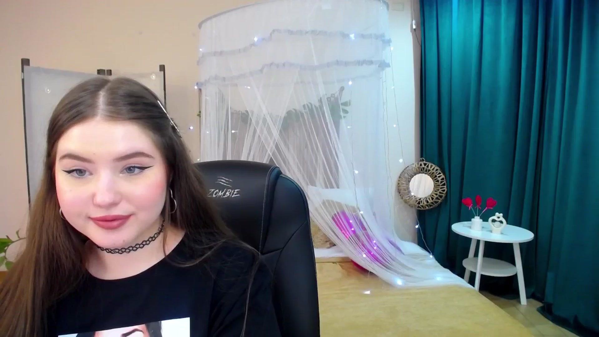 Gallery image thumbnail from AdmireMyEyes's myfreecams stream on, 02/24/2025, 16:47 image 2 of 20