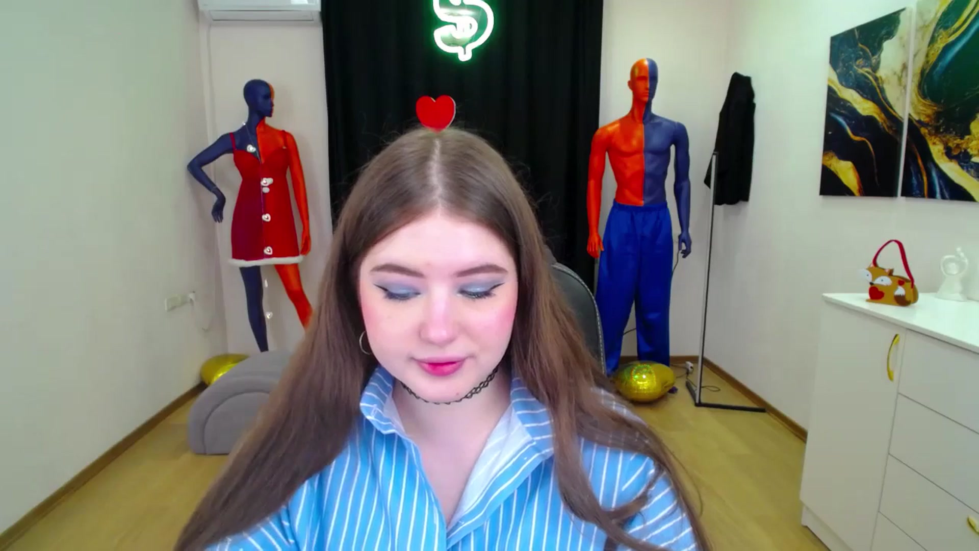 Gallery image thumbnail from AdmireMyEyes's myfreecams stream on, 02/25/2025, 18:44 image 3 of 20