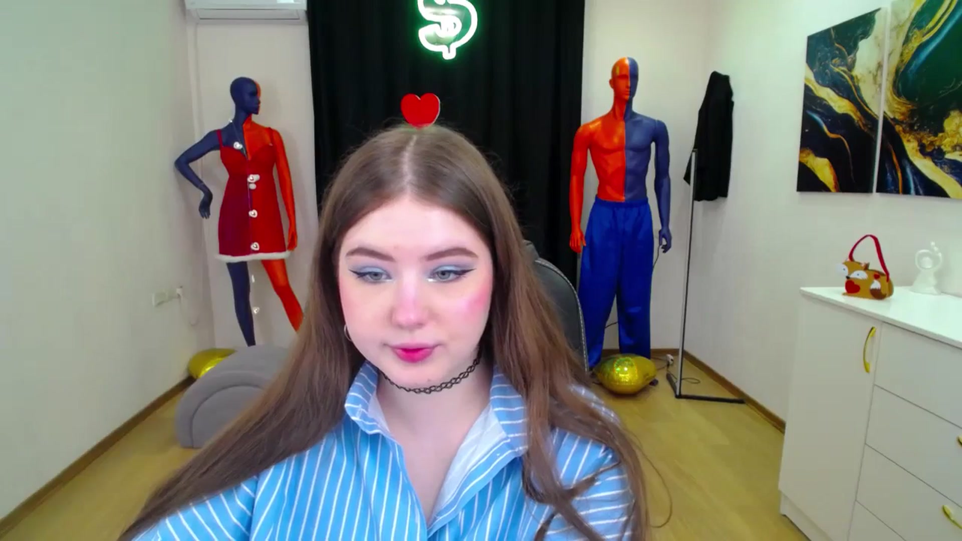 Gallery image thumbnail from AdmireMyEyes's myfreecams stream on, 02/25/2025, 18:44 image 2 of 20