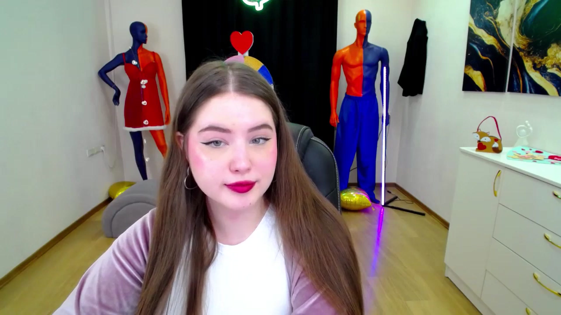Gallery image thumbnail from AdmireMyEyes's myfreecams stream on, 02/27/2025, 18:49 image 9 of 20