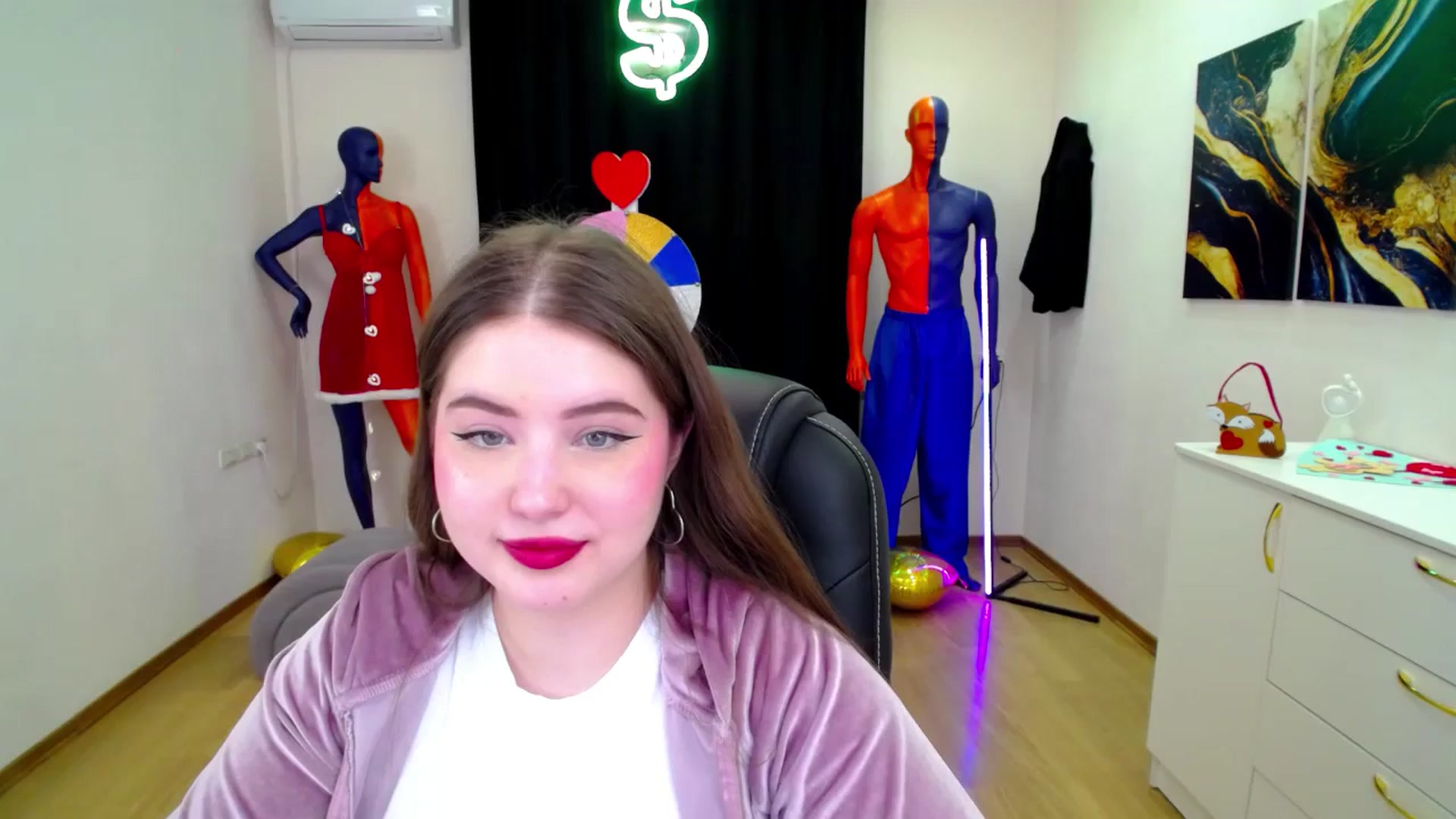 Gallery image thumbnail from AdmireMyEyes's myfreecams stream on, 02/27/2025, 19:29 image 1 of 20