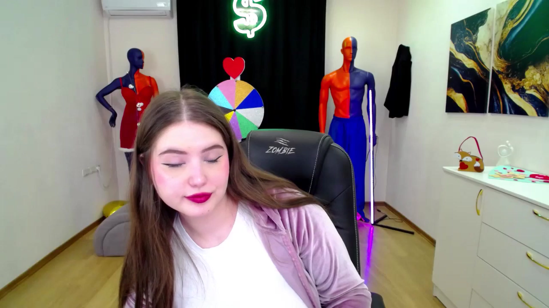 Gallery image thumbnail from AdmireMyEyes's myfreecams stream on, 02/27/2025, 19:29 image 10 of 20