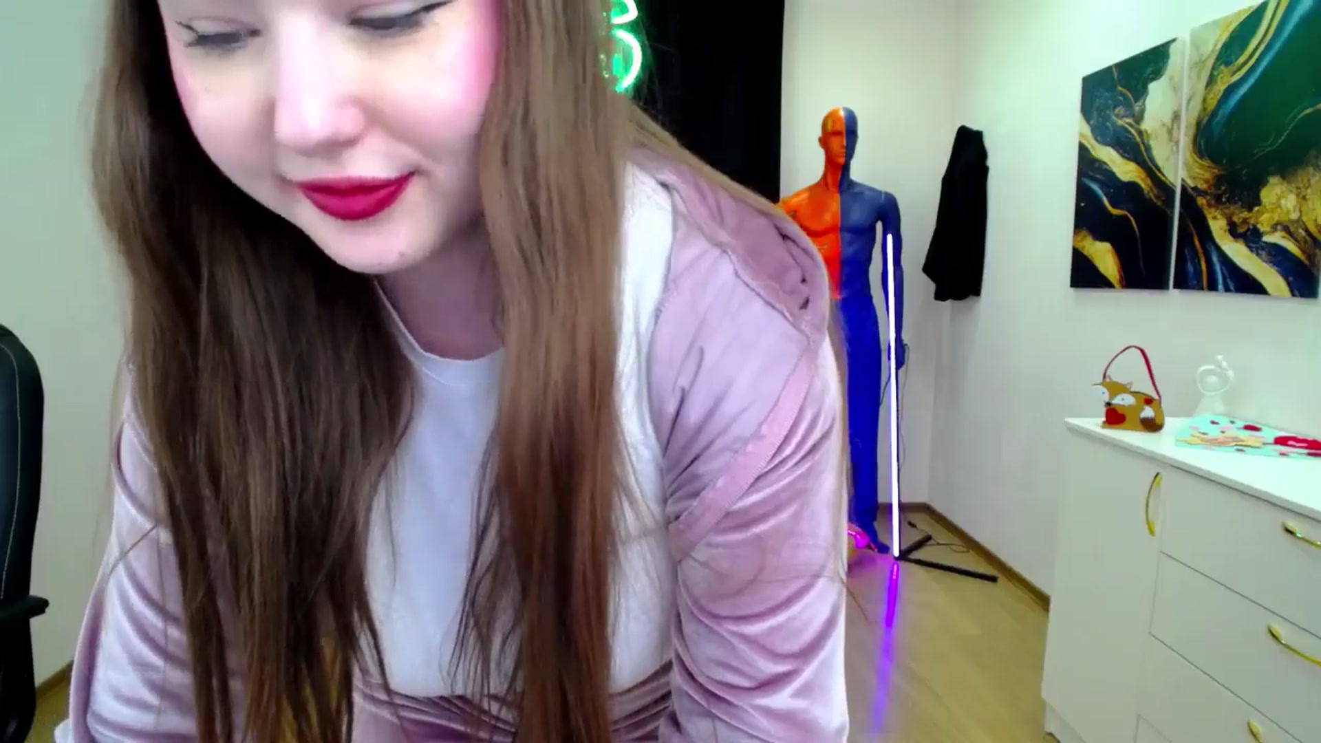 Gallery image thumbnail from AdmireMyEyes's myfreecams stream on, 02/27/2025, 19:29 image 18 of 20