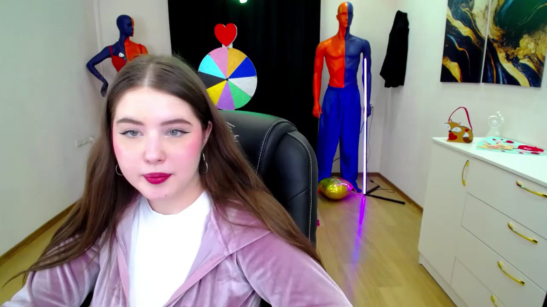 Gallery image thumbnail from AdmireMyEyes's myfreecams stream on, 02/27/2025, 20:35 image 8 of 20