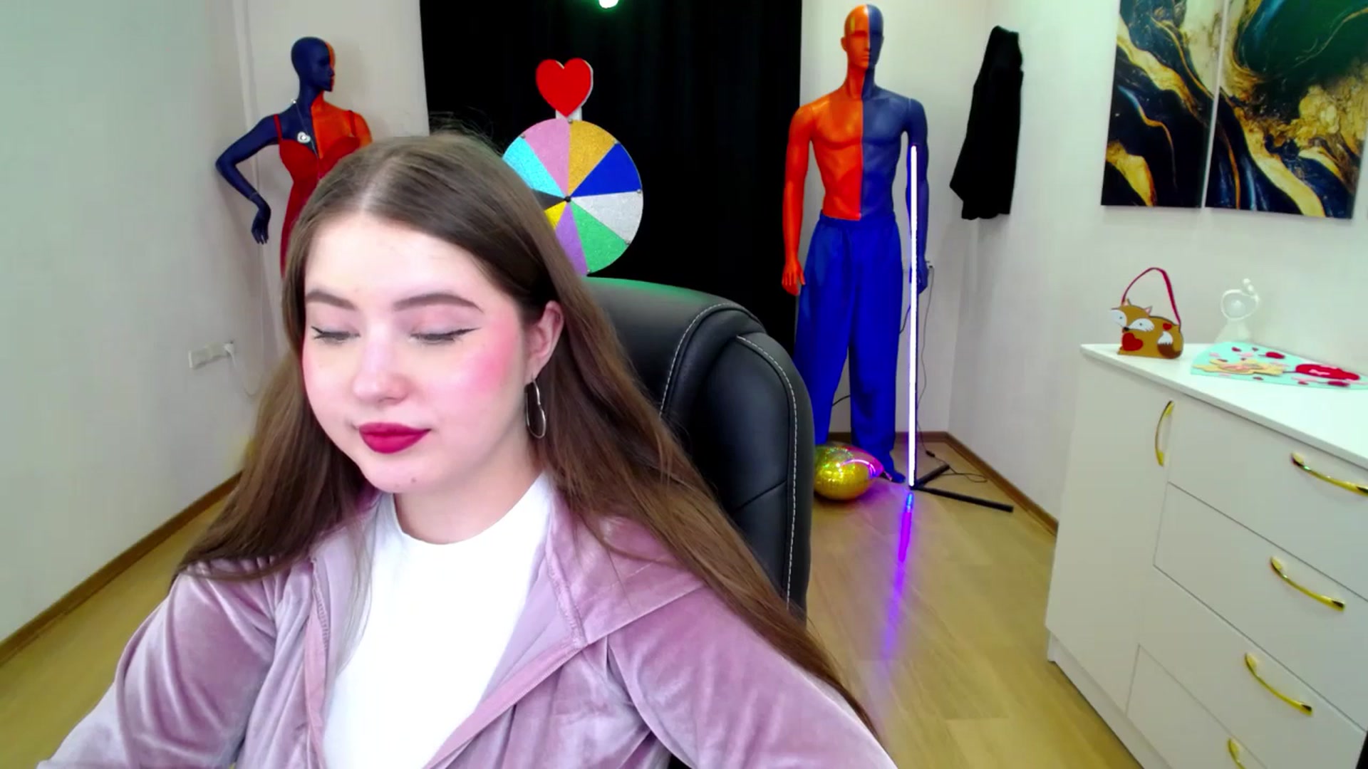 Gallery image thumbnail from AdmireMyEyes's myfreecams stream on, 02/27/2025, 20:35 image 3 of 20
