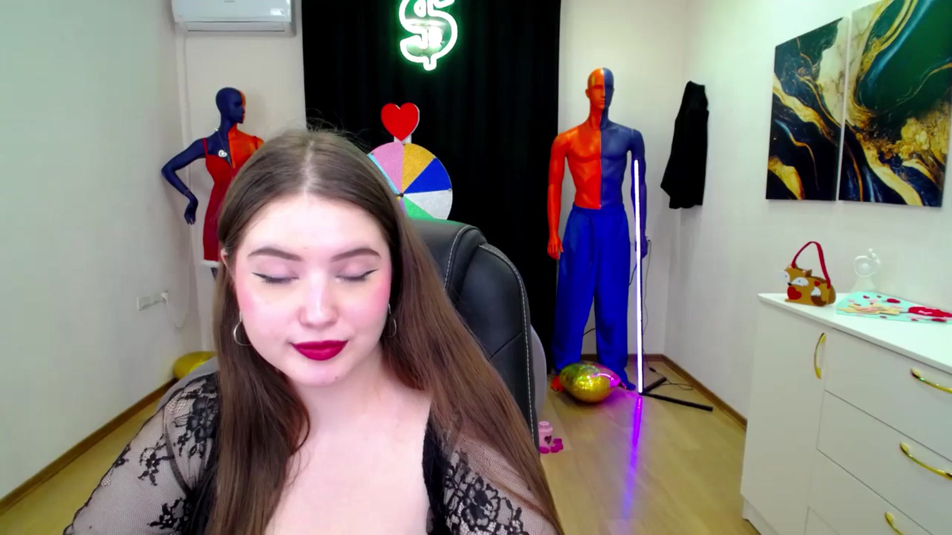 Gallery image thumbnail from AdmireMyEyes's myfreecams stream on, 02/28/2025, 02:19 image 15 of 20
