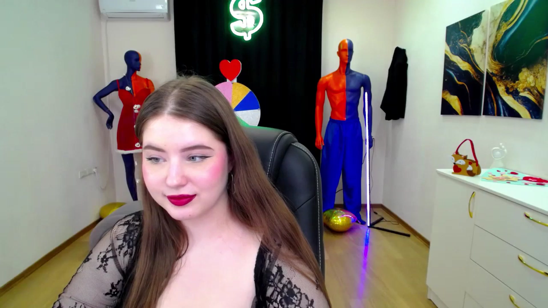 Gallery image thumbnail from AdmireMyEyes's myfreecams stream on, 02/28/2025, 02:19 image 17 of 20