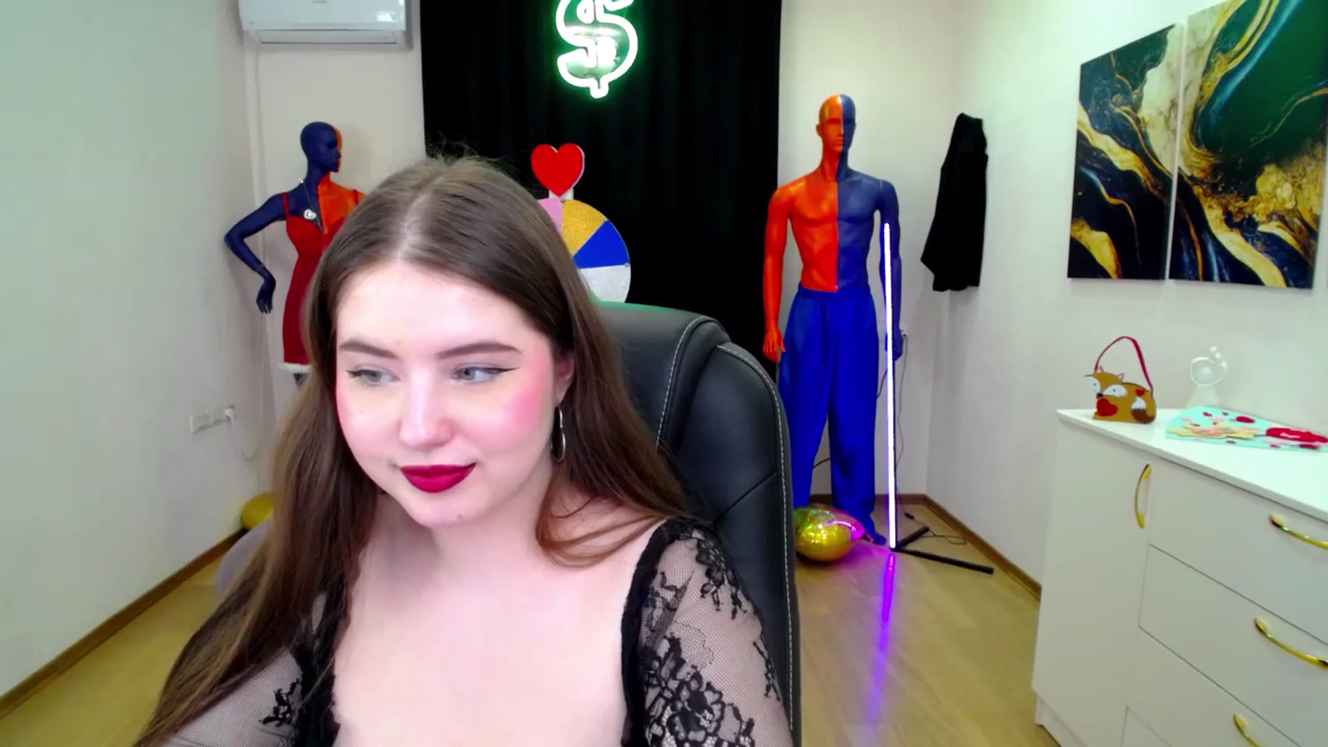 Gallery image thumbnail from AdmireMyEyes's myfreecams stream on, 02/28/2025, 02:19 image 2 of 20