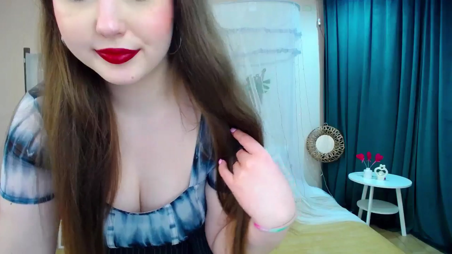 Gallery image thumbnail from AdmireMyEyes's myfreecams stream on, 02/28/2025, 19:29 image 7 of 20