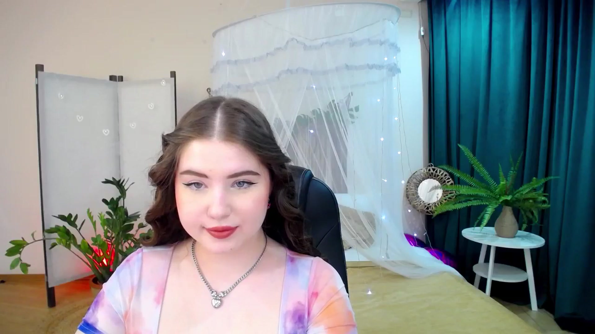 Gallery image thumbnail from AdmireMyEyes's myfreecams stream on, 03/04/2025, 05:06 image 9 of 20