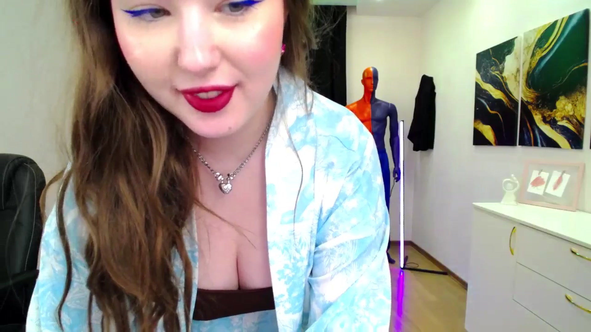 Gallery image thumbnail from AdmireMyEyes's myfreecams stream on, 03/05/2025, 06:25 image 20 of 20