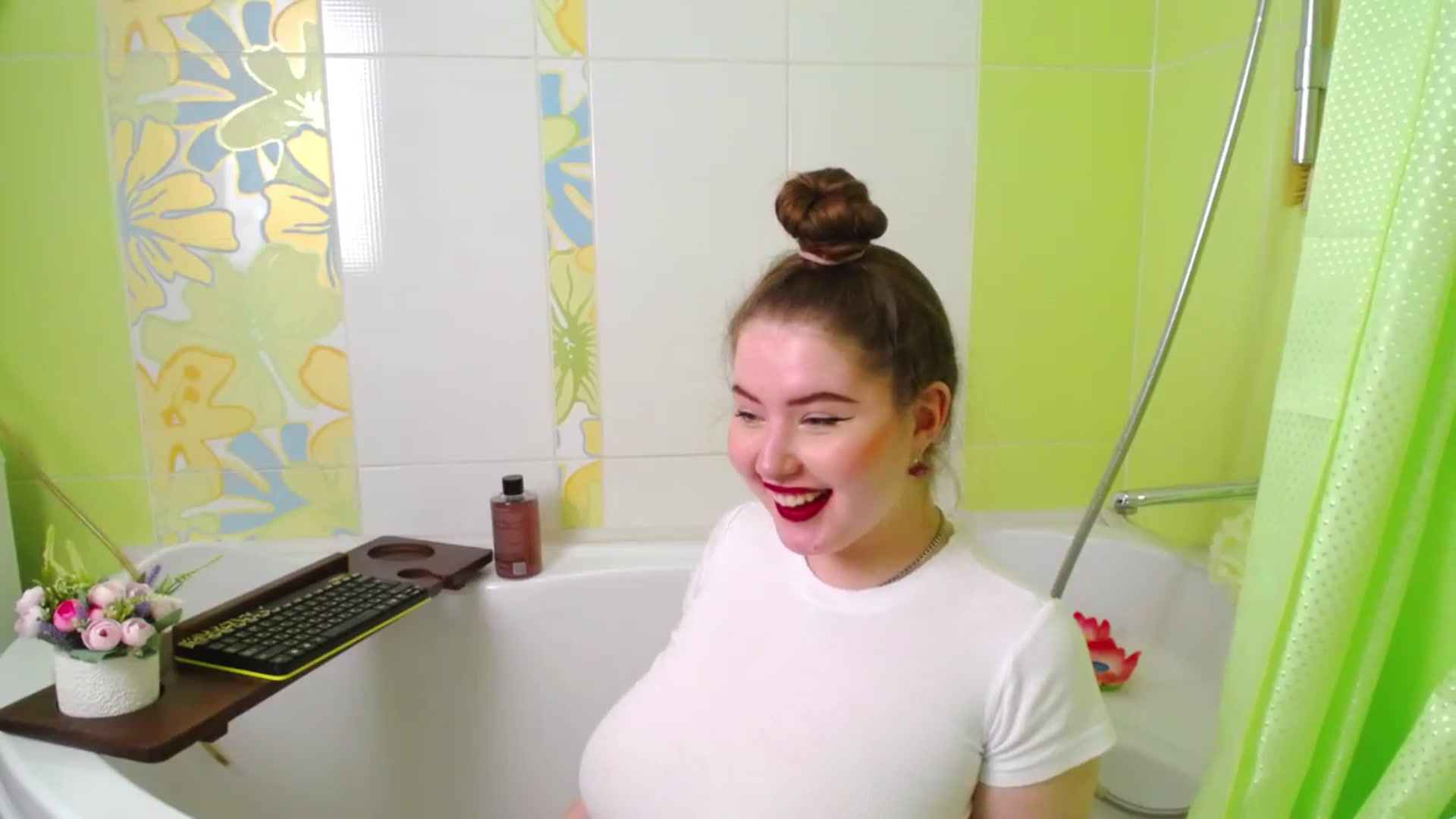 Gallery image thumbnail from AdmireMyEyes's myfreecams stream on, 03/06/2025, 07:48 image 18 of 20