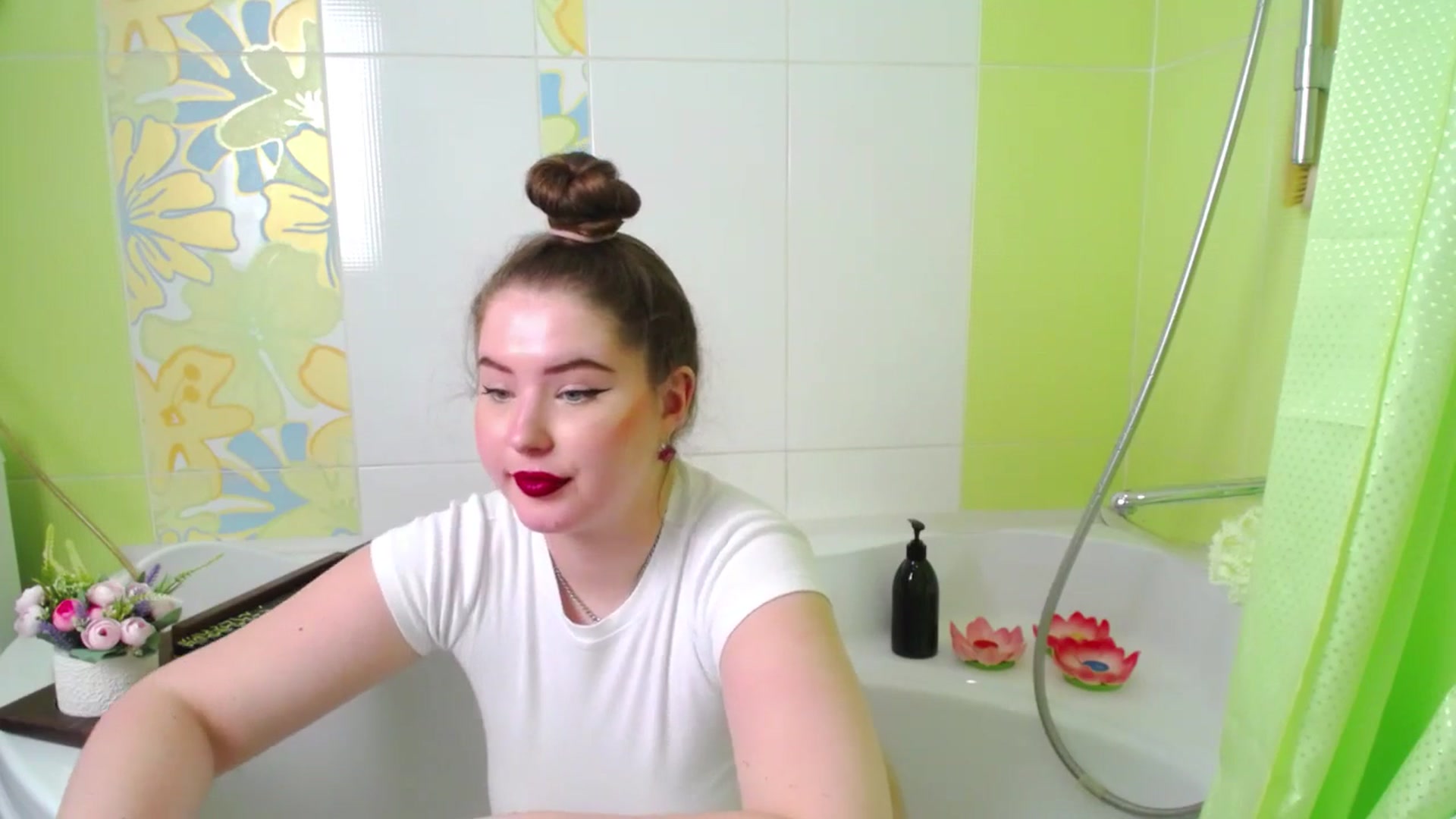 Gallery image thumbnail from AdmireMyEyes's myfreecams stream on, 03/06/2025, 07:48 image 6 of 20