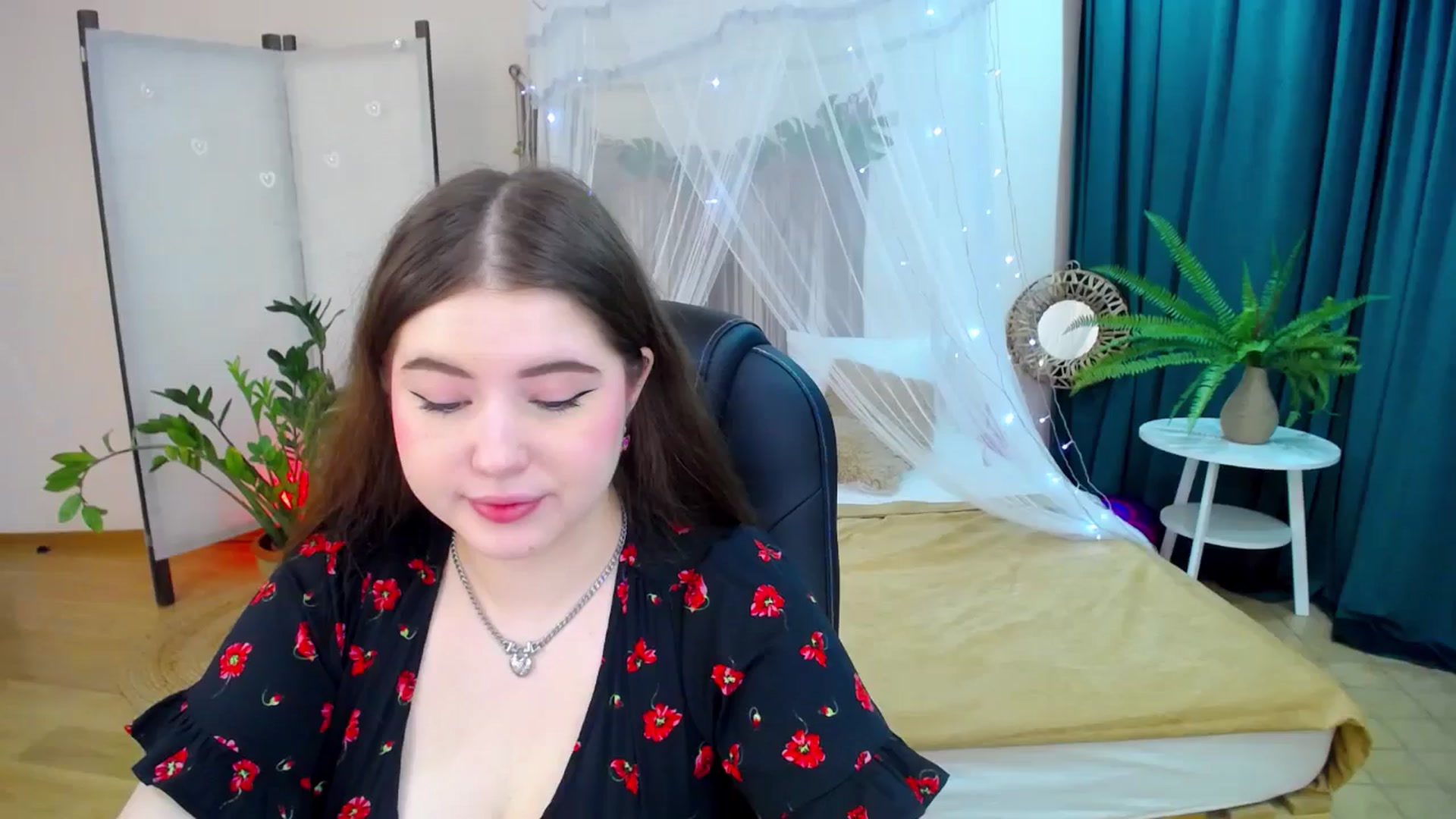 Gallery image thumbnail from AdmireMyEyes's myfreecams stream on, 03/08/2025, 18:44 image 6 of 20