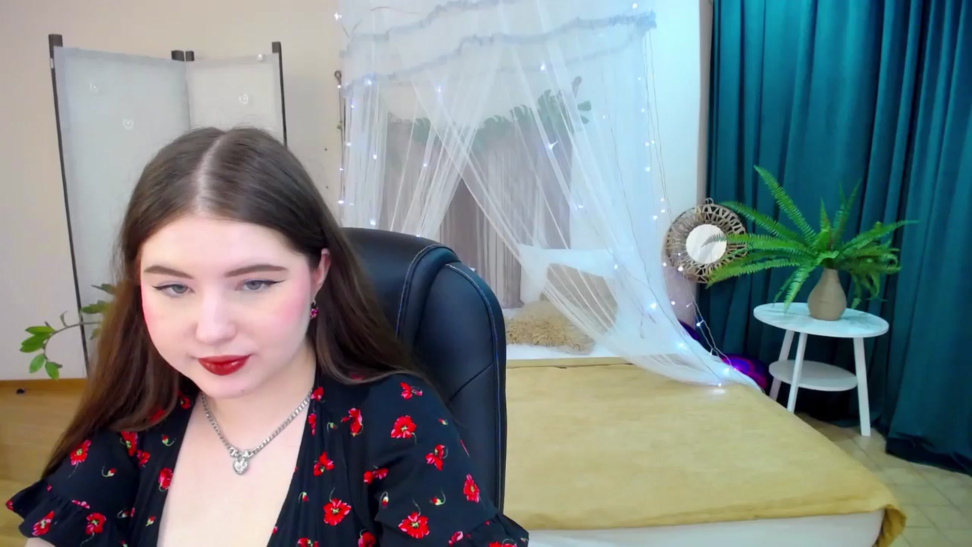 Gallery image thumbnail from AdmireMyEyes's myfreecams stream on, 03/08/2025, 20:47 image 4 of 20