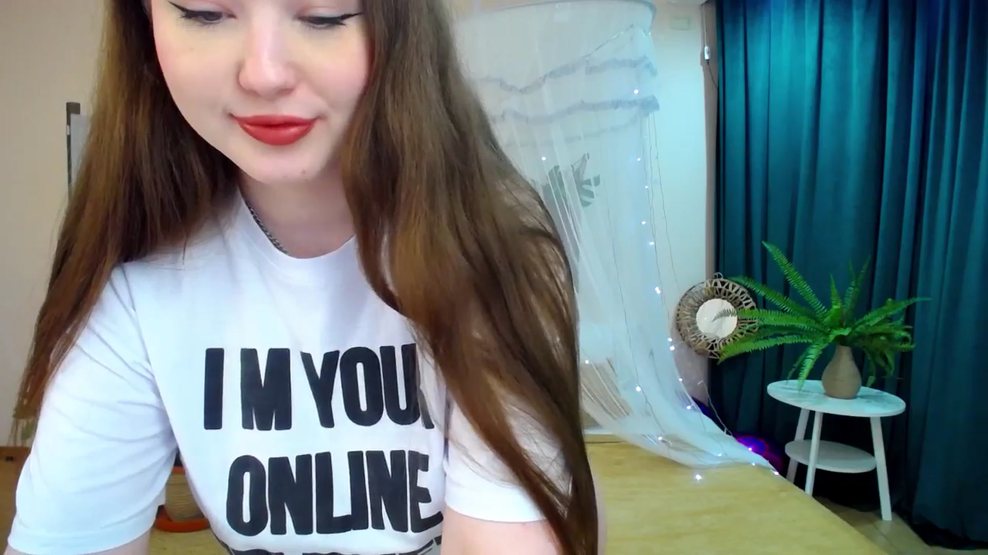Gallery image thumbnail from AdmireMyEyes's myfreecams stream on, 03/09/2025, 19:00 image 19 of 20