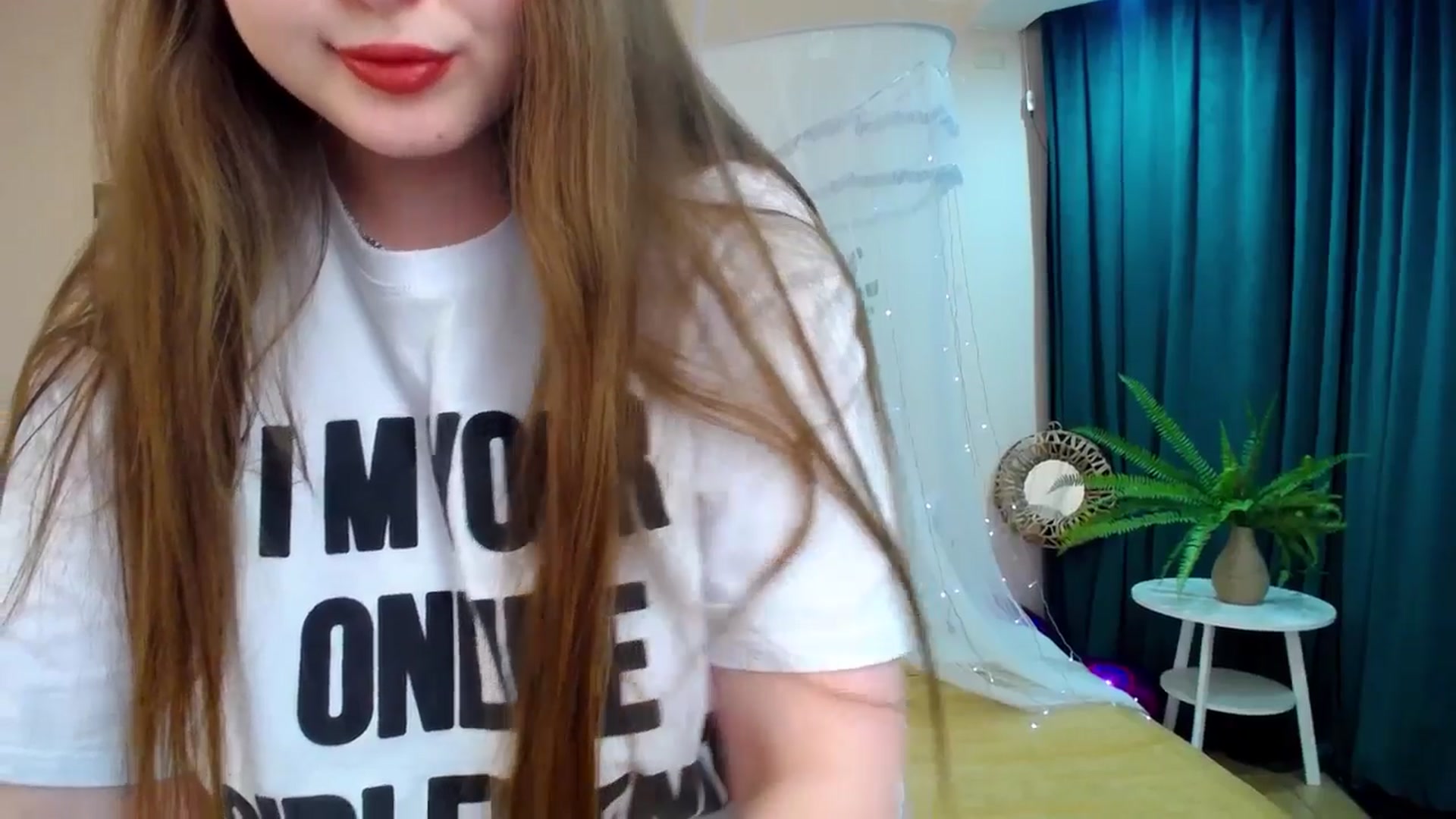 Gallery image thumbnail from AdmireMyEyes's myfreecams stream on, 03/09/2025, 20:53 image 2 of 20