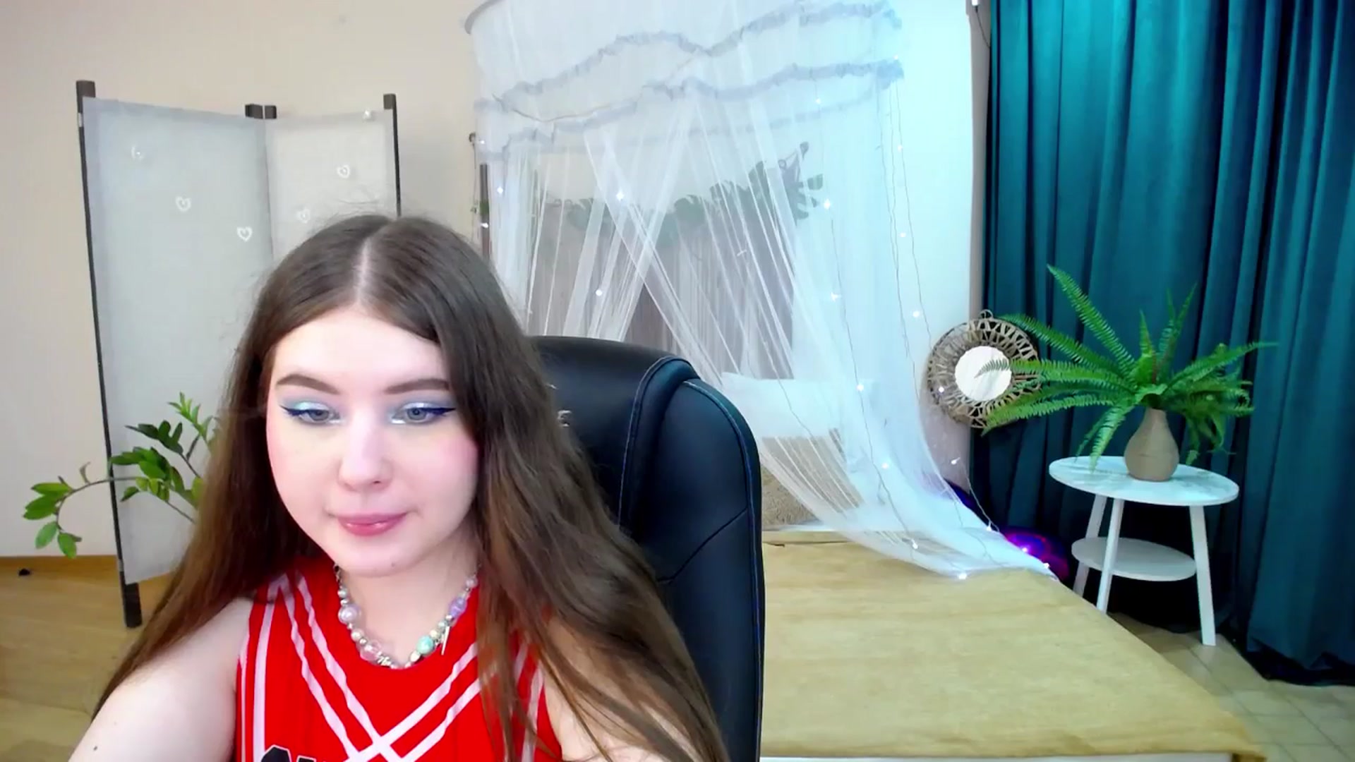 Gallery image thumbnail from AdmireMyEyes's myfreecams stream on, 03/10/2025, 20:59 image 20 of 20