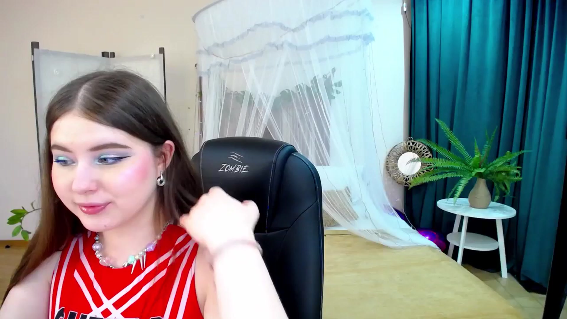 Gallery image thumbnail from AdmireMyEyes's myfreecams stream on, 03/10/2025, 22:37 image 18 of 20