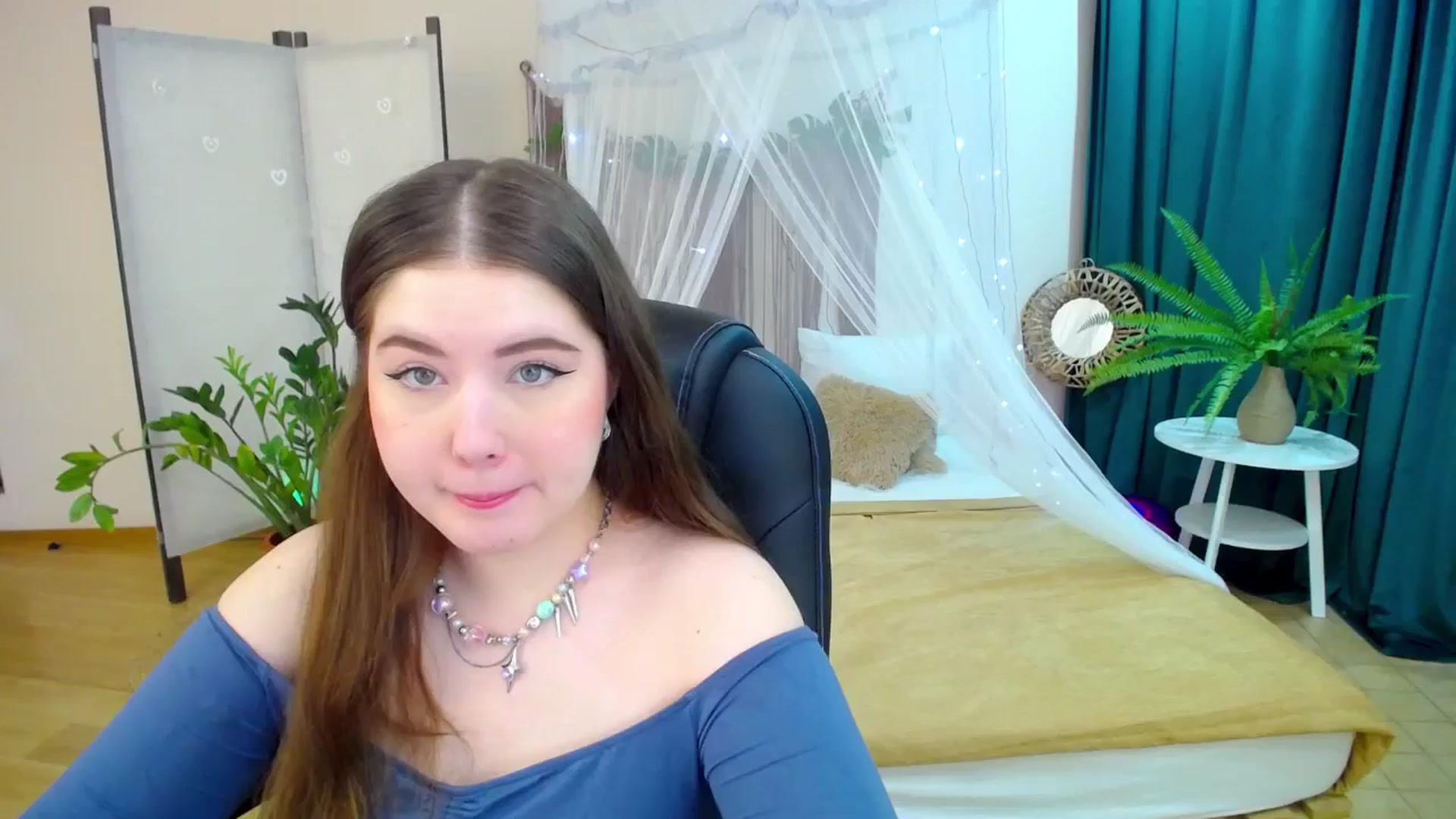 Gallery image thumbnail from AdmireMyEyes's myfreecams stream on, 03/11/2025, 19:48 image 1 of 20