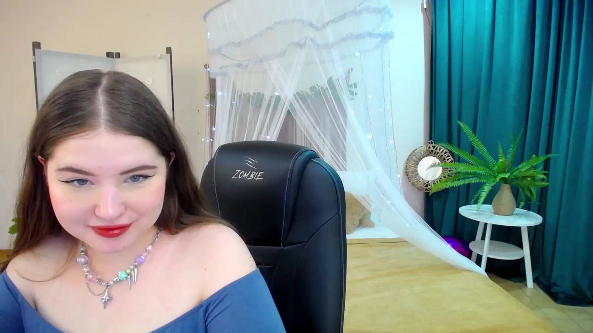 Gallery image thumbnail from AdmireMyEyes's myfreecams stream on, 03/11/2025, 19:48 image 20 of 20