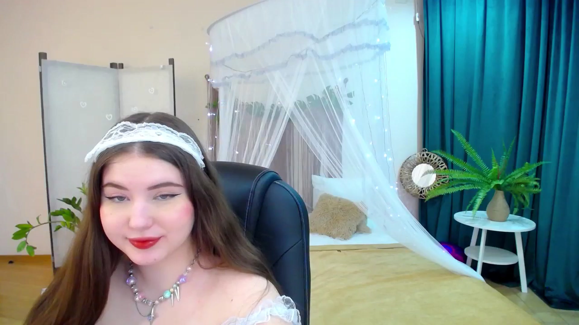 Gallery image thumbnail from AdmireMyEyes's myfreecams stream on, 03/11/2025, 20:56 image 18 of 20