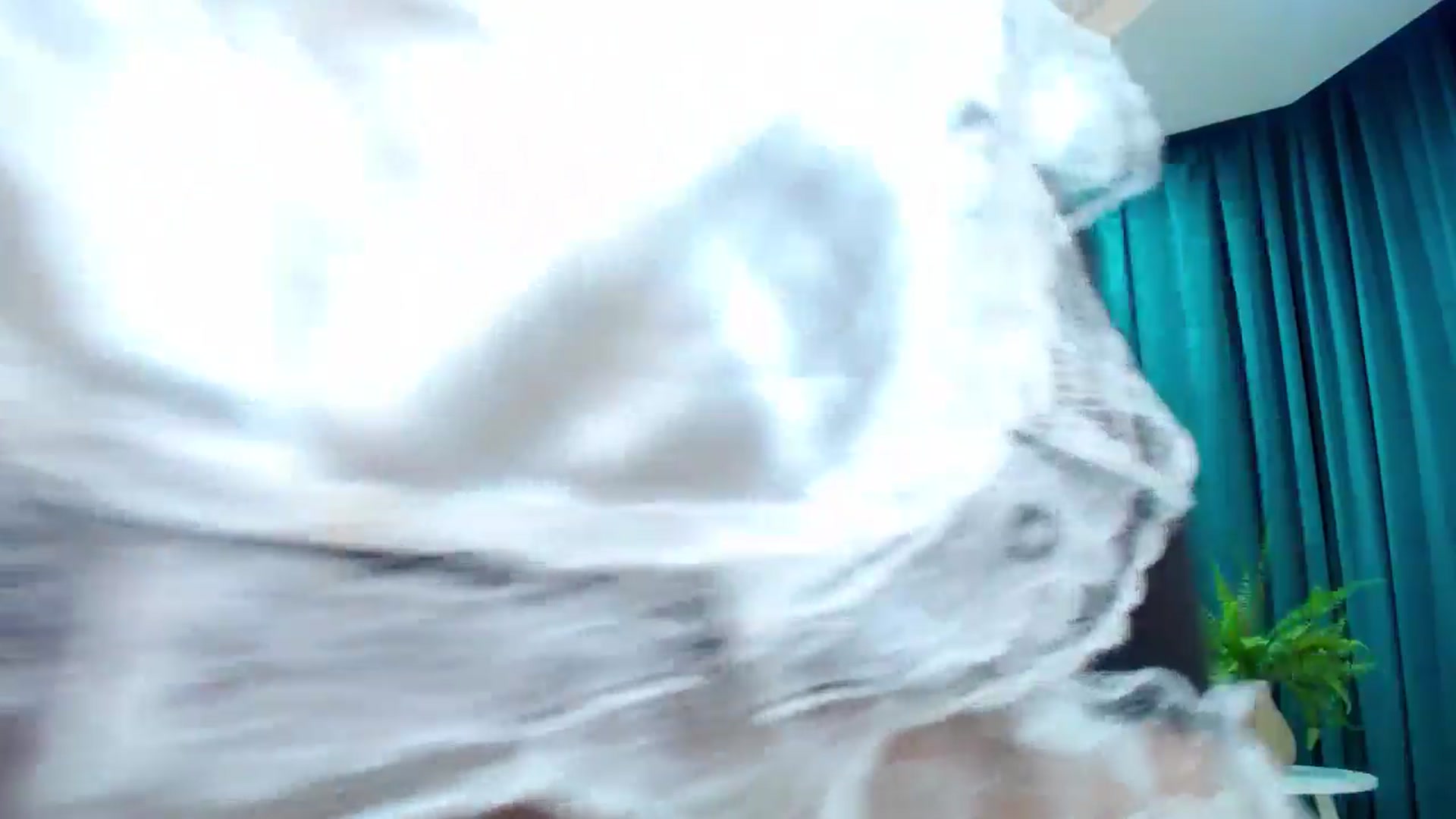 Gallery image thumbnail from AdmireMyEyes's myfreecams stream on, 03/11/2025, 20:56 image 15 of 20