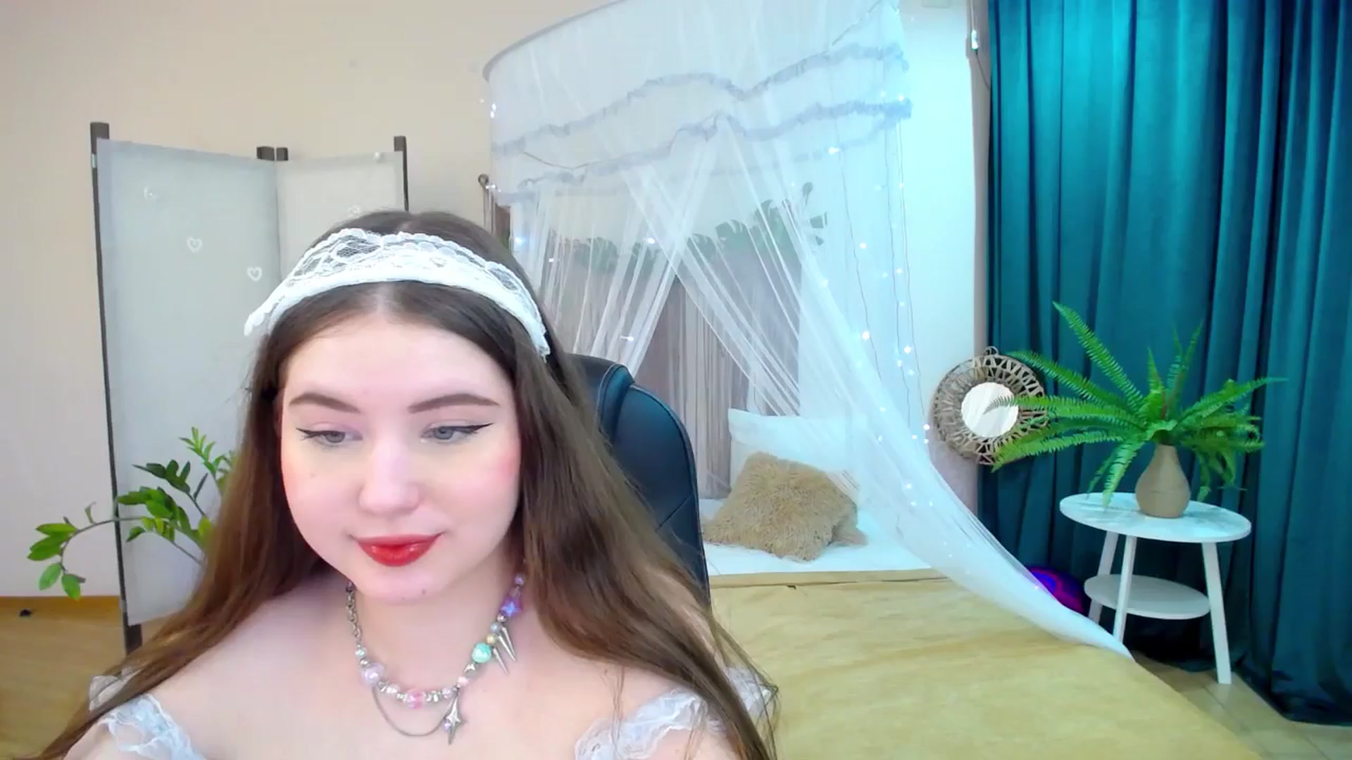 Gallery image thumbnail from AdmireMyEyes's myfreecams stream on, 03/11/2025, 20:56 image 16 of 20