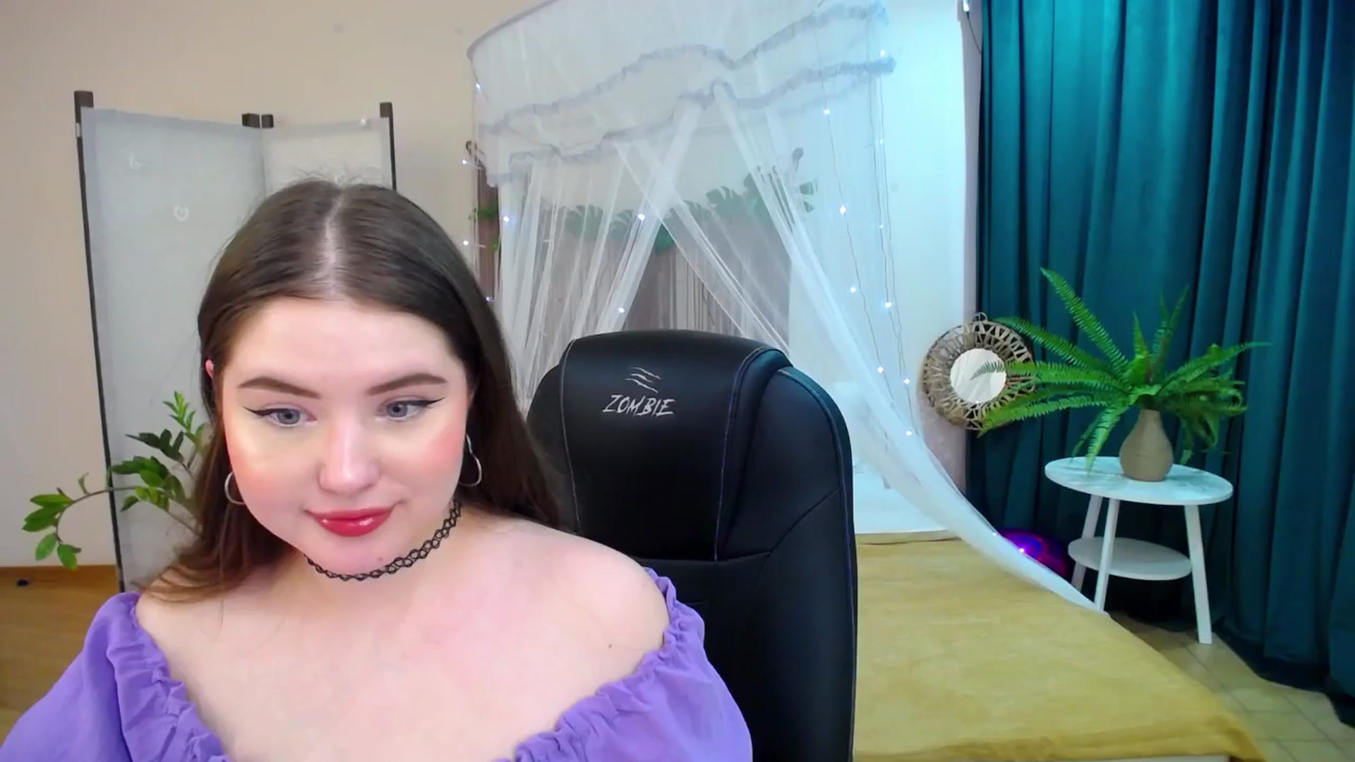 Gallery image thumbnail from AdmireMyEyes's myfreecams stream on, 03/14/2025, 07:47 image 19 of 20