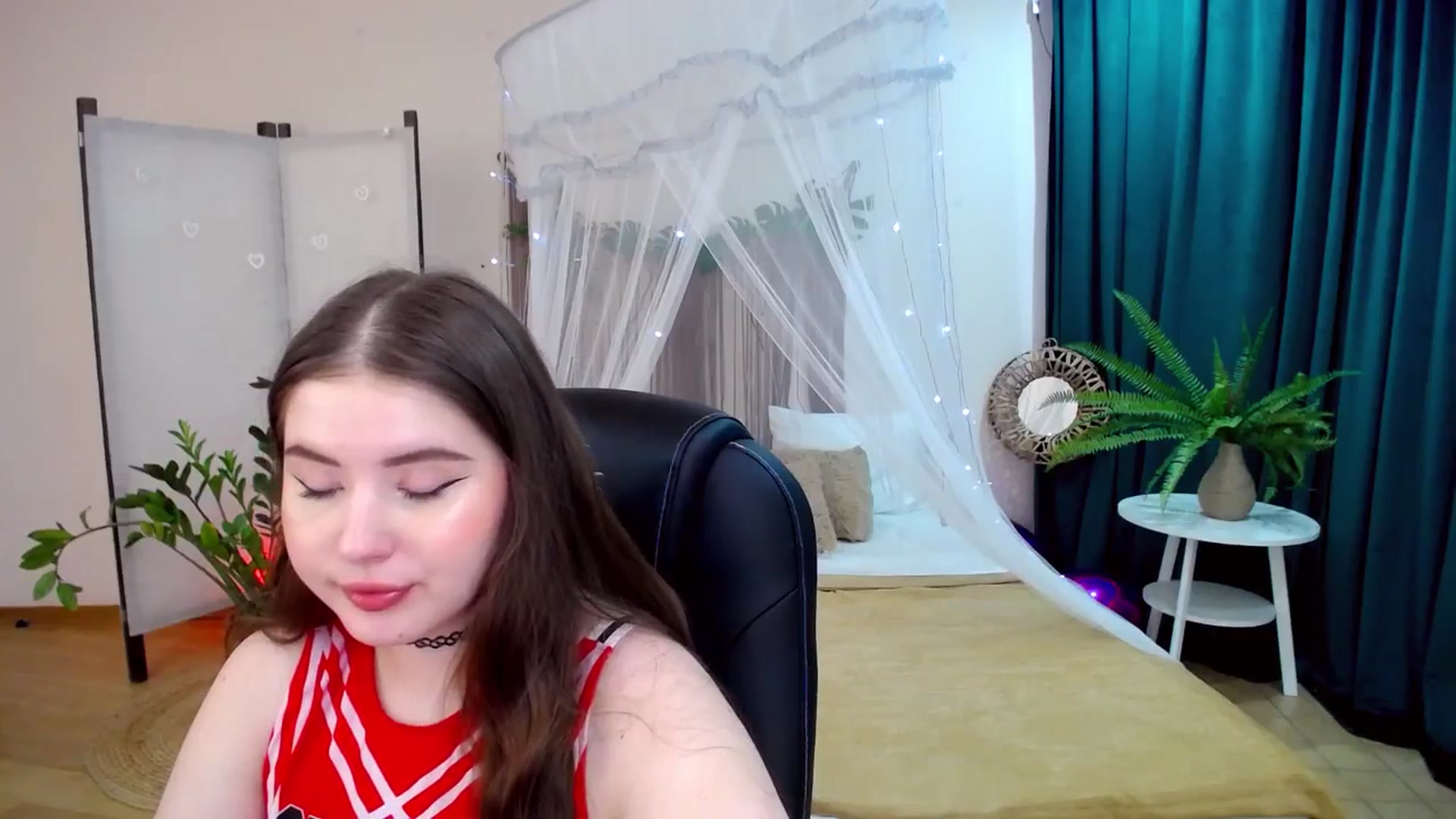 Gallery image thumbnail from AdmireMyEyes's myfreecams stream on, 03/14/2025, 10:22 image 3 of 20