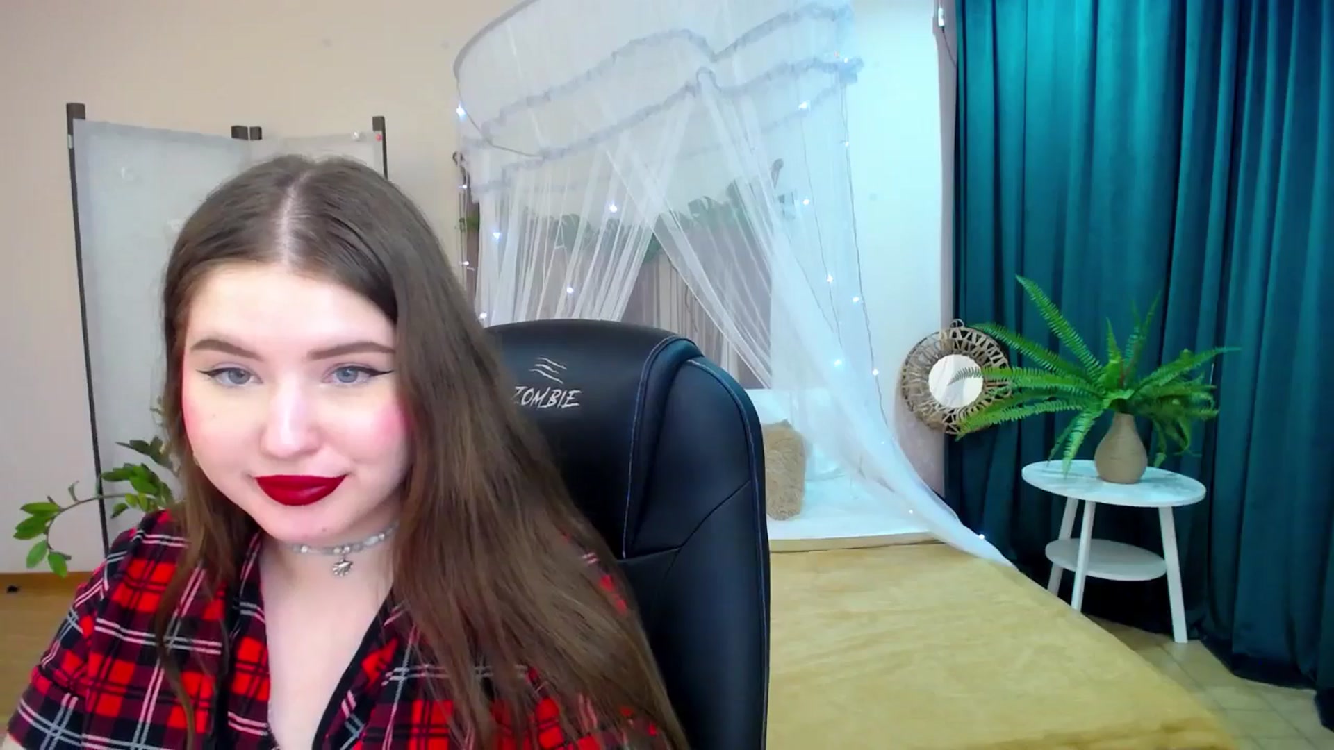 Gallery image thumbnail from AdmireMyEyes's myfreecams stream on, 03/16/2025, 09:26 image 19 of 20