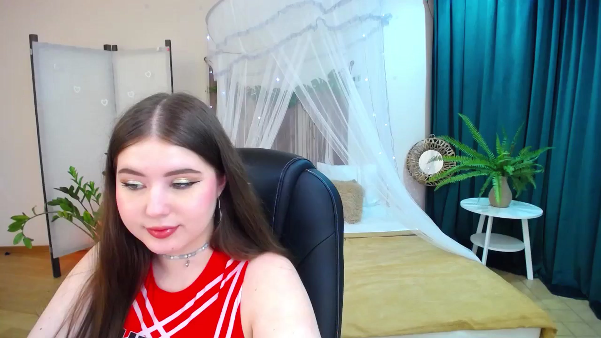 Gallery image thumbnail from AdmireMyEyes's myfreecams stream on, 03/17/2025, 23:14 image 1 of 20
