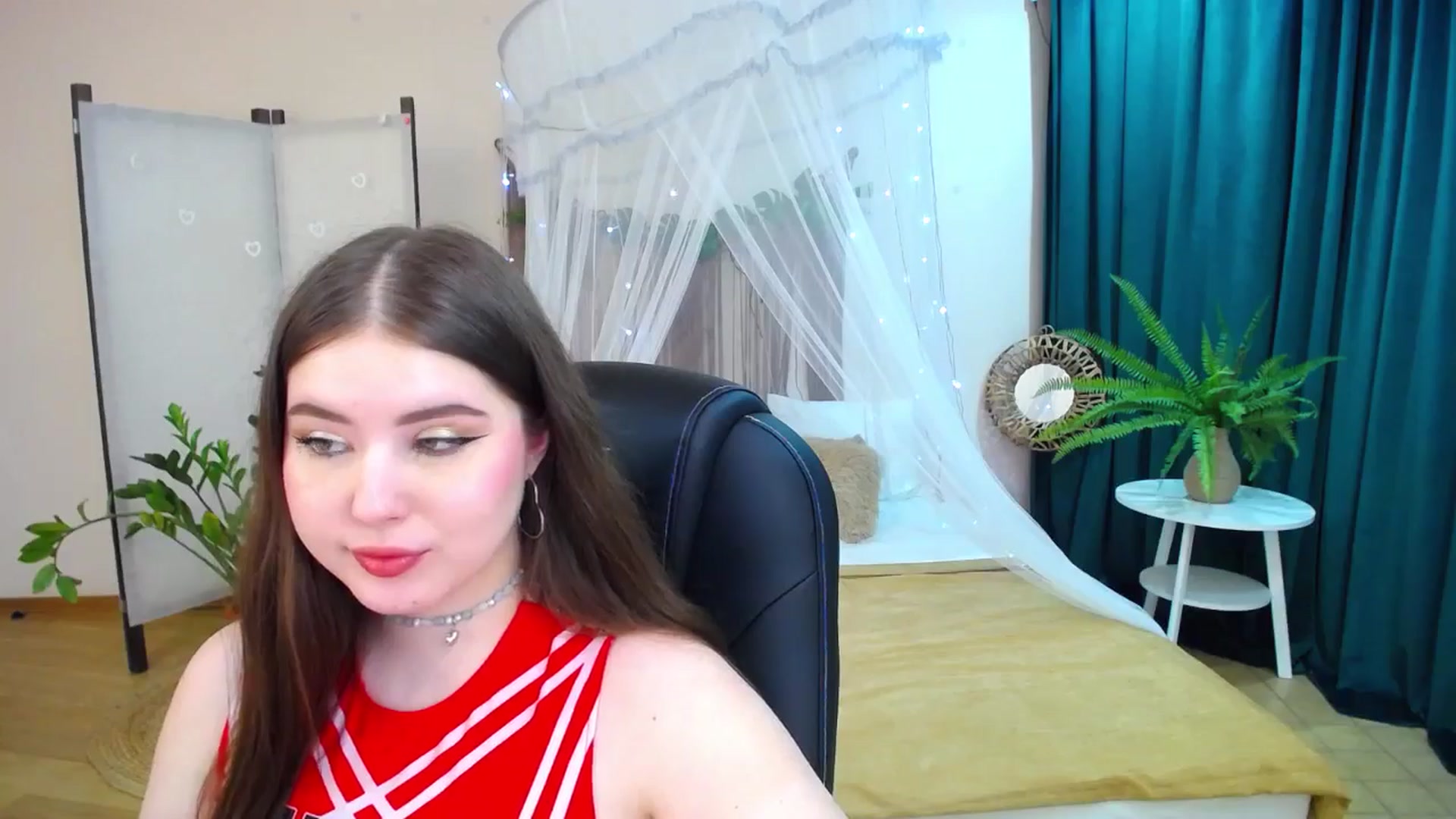 Gallery image thumbnail from AdmireMyEyes's myfreecams stream on, 03/17/2025, 23:14 image 2 of 20
