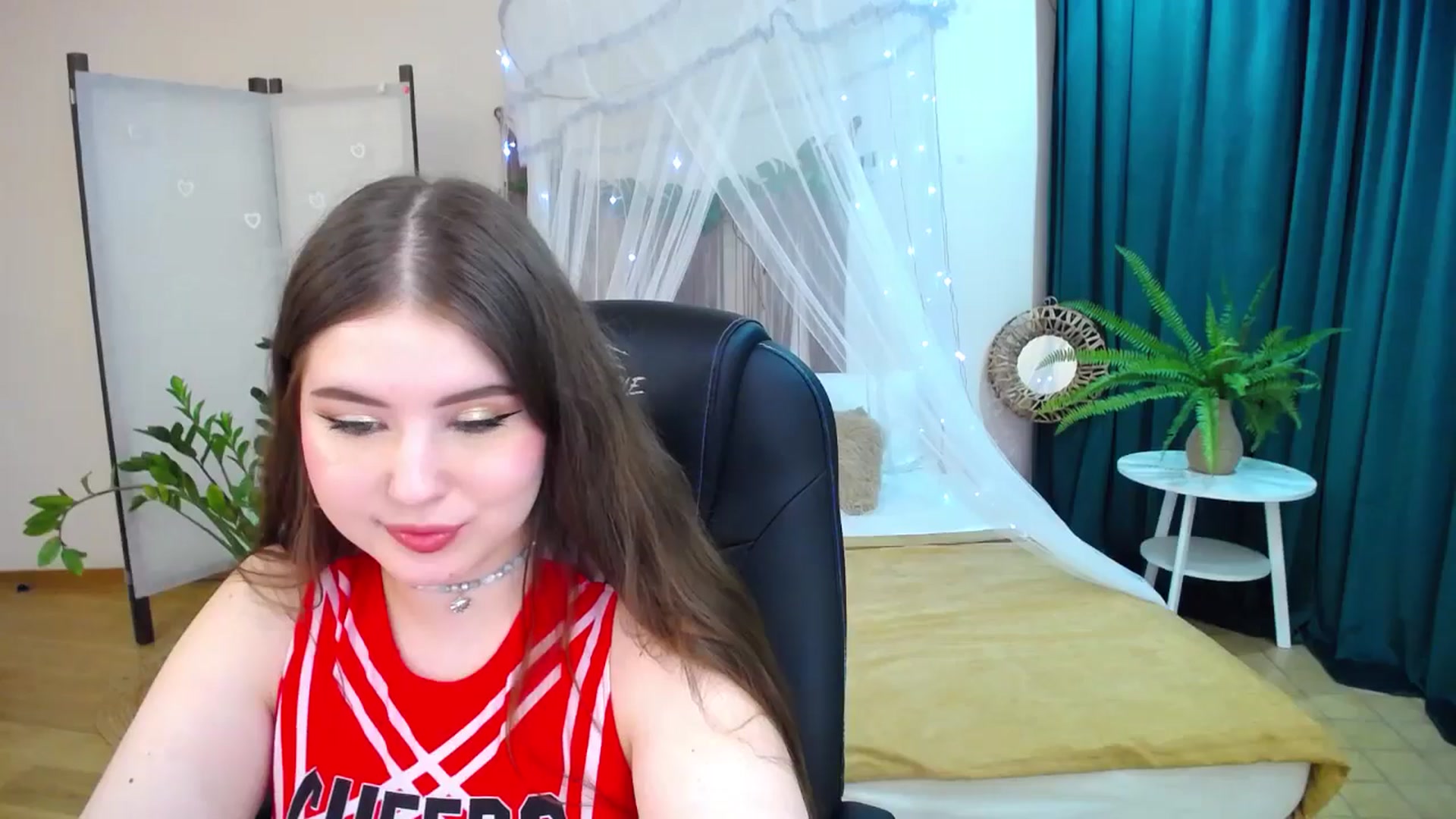 Gallery image thumbnail from AdmireMyEyes's myfreecams stream on, 03/17/2025, 23:14 image 10 of 20