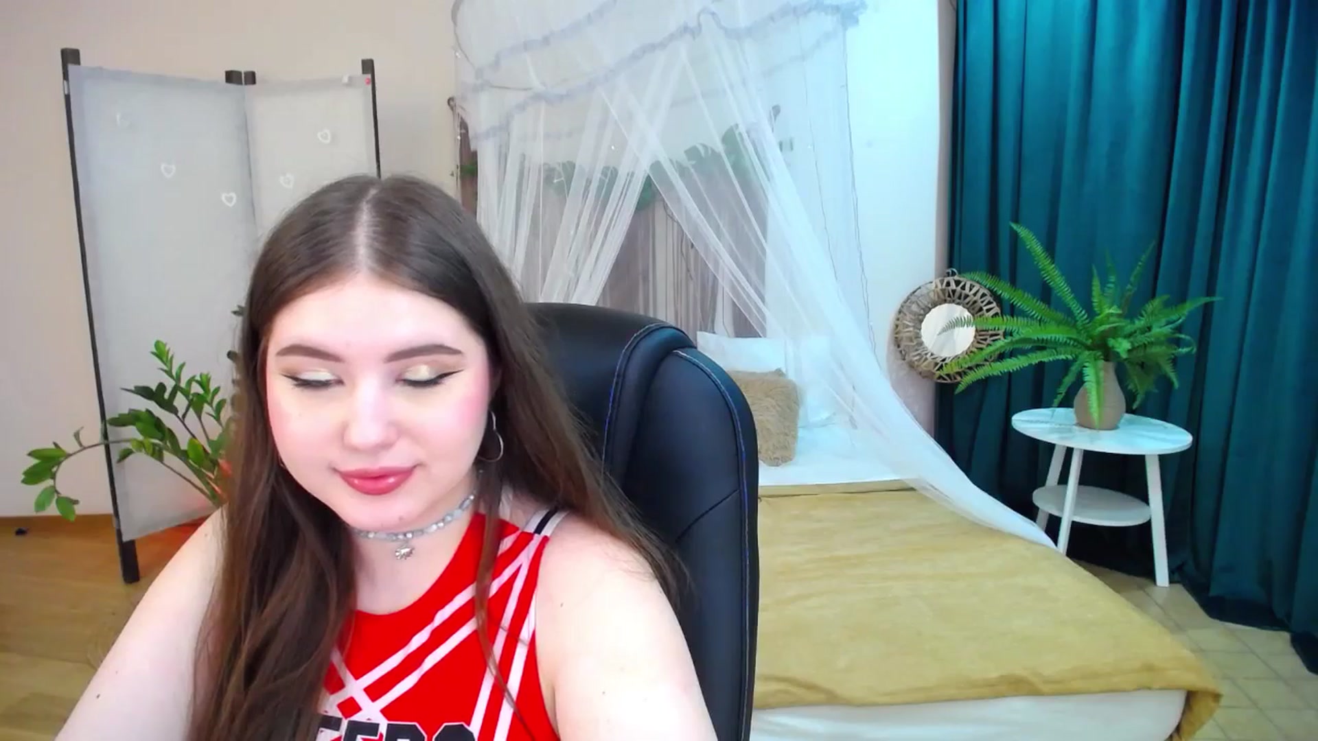 Gallery image thumbnail from AdmireMyEyes's myfreecams stream on, 03/17/2025, 23:14 image 11 of 20