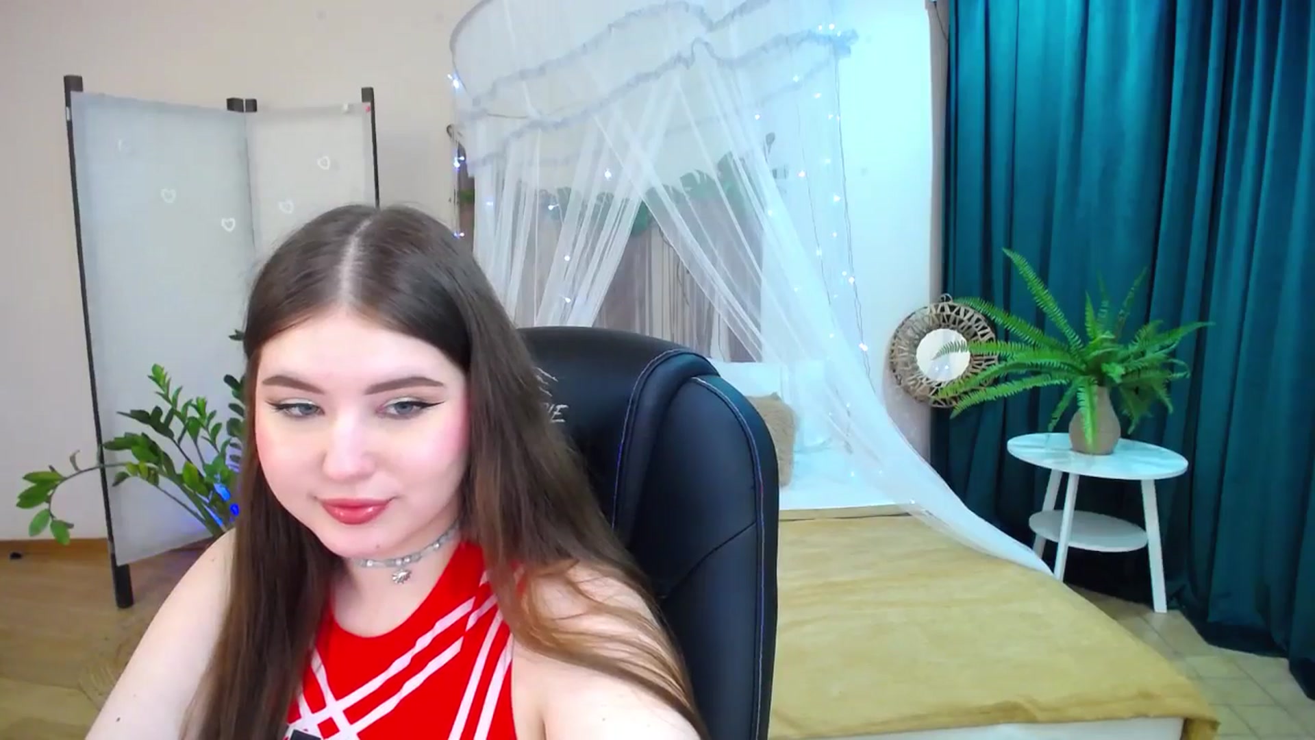 Gallery image thumbnail from AdmireMyEyes's myfreecams stream on, 03/17/2025, 23:14 image 3 of 20