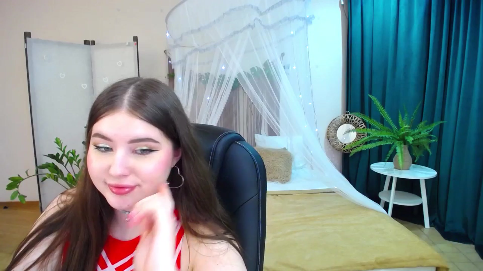 Gallery image thumbnail from AdmireMyEyes's myfreecams stream on, 03/17/2025, 23:47 image 20 of 20