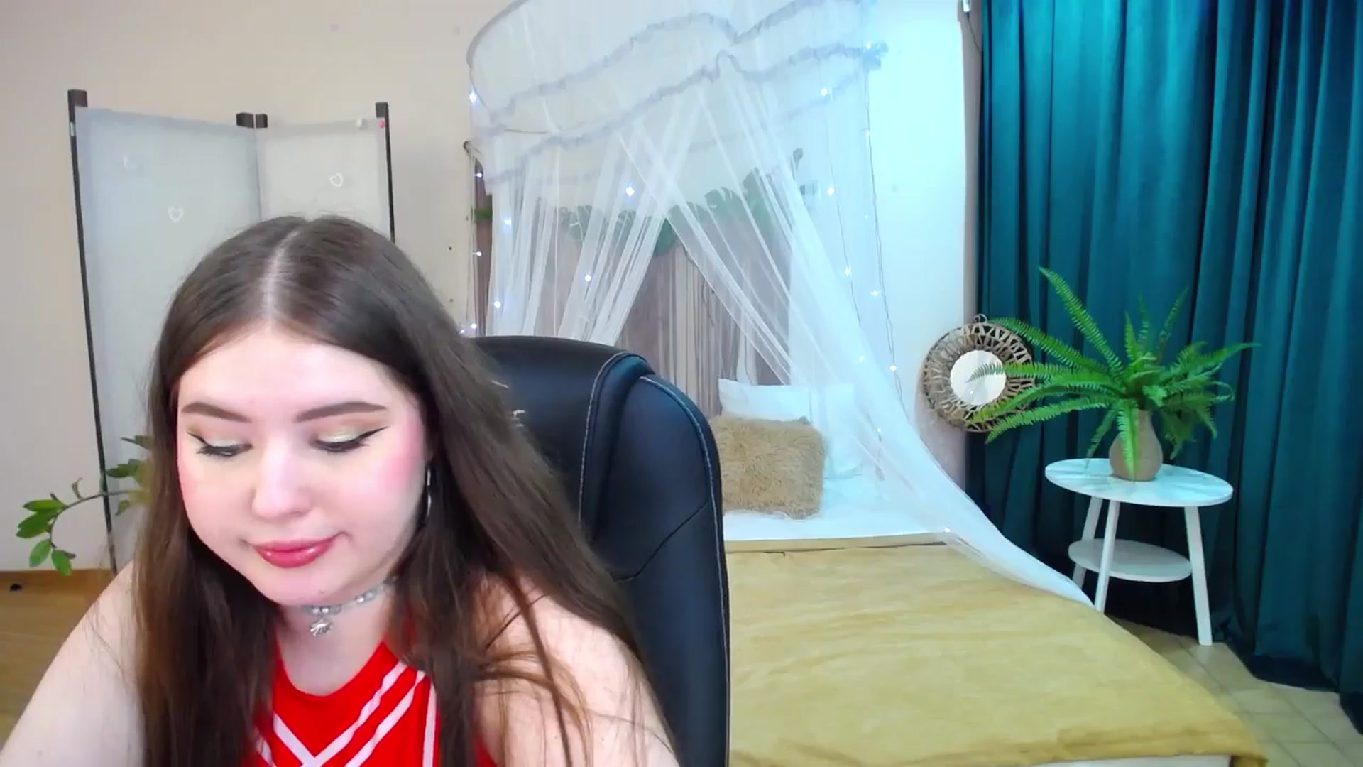 Gallery image thumbnail from AdmireMyEyes's myfreecams stream on, 03/17/2025, 23:47 image 12 of 20