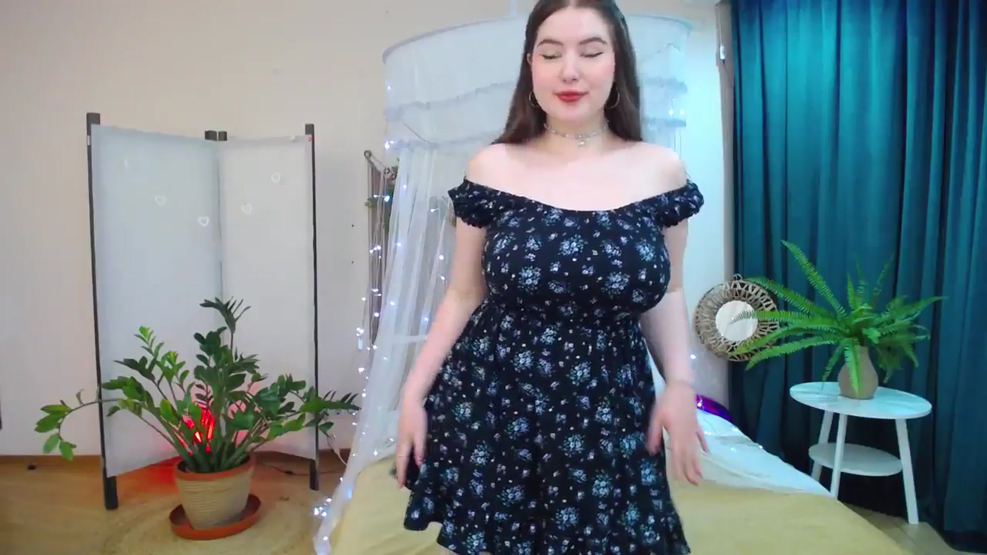 Gallery image thumbnail from AdmireMyEyes's myfreecams stream on, 03/18/2025, 19:34 image 20 of 20